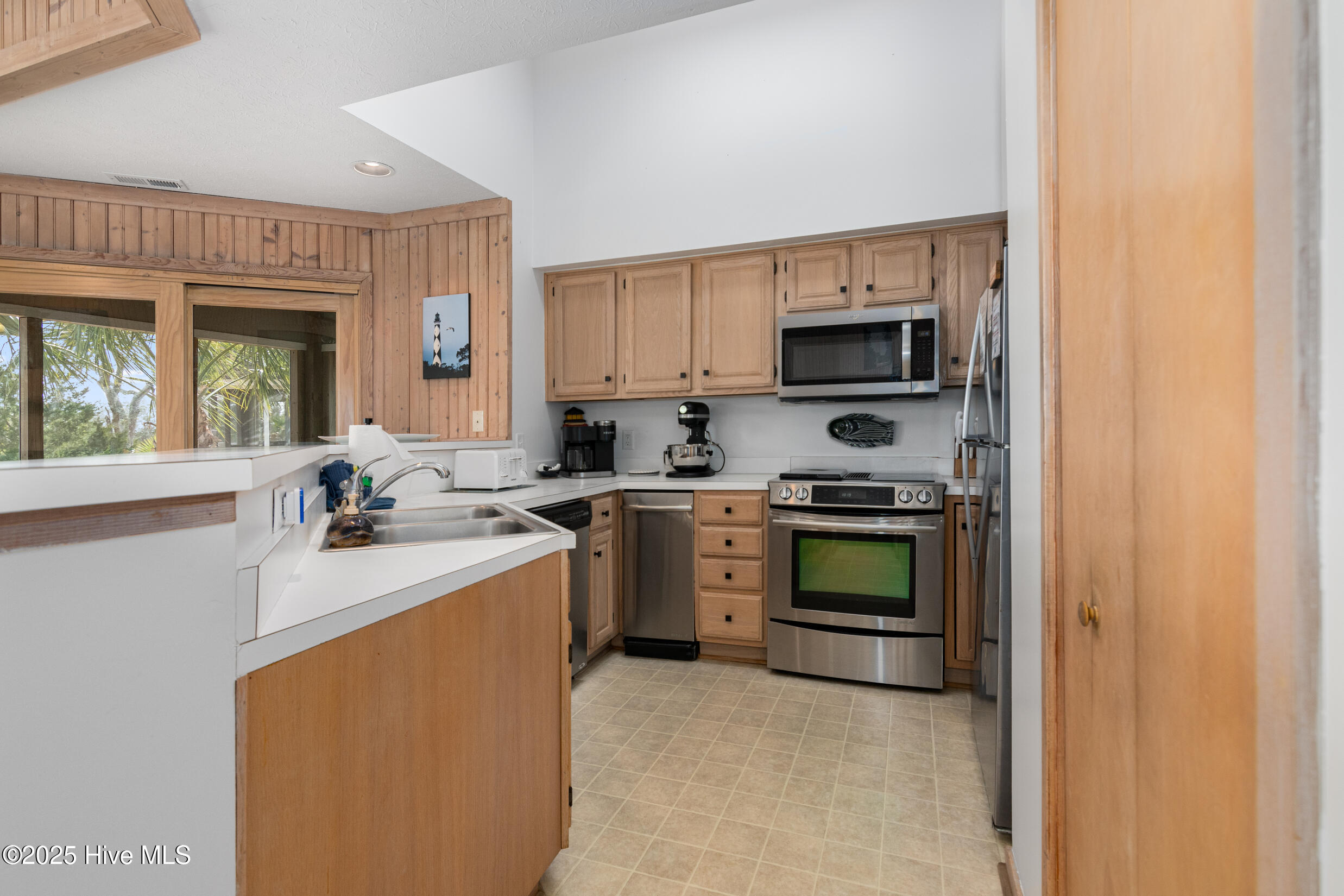 Homes for sale in Bald Head Island, NC | 123 N Bald Head Wynd #8, Bald Head Island, NC 28461 | MLS# 100526101