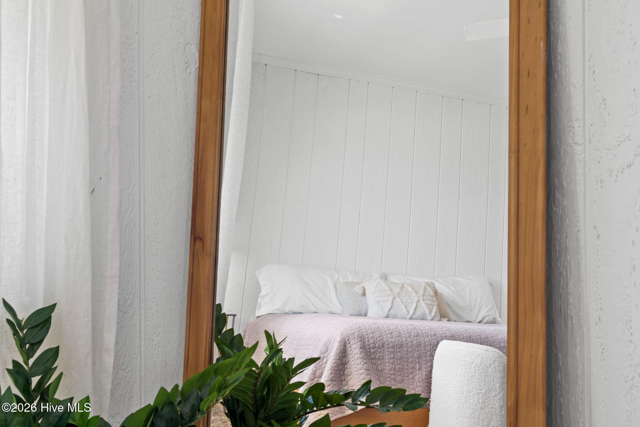 100567694 | Photo 30