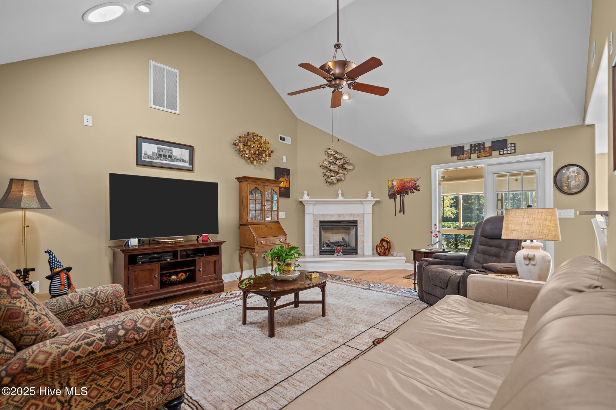 4314 Jonathan Court, Wilmington, NC 28412 – photo 8: 34-web-or-mls-DSC03951
