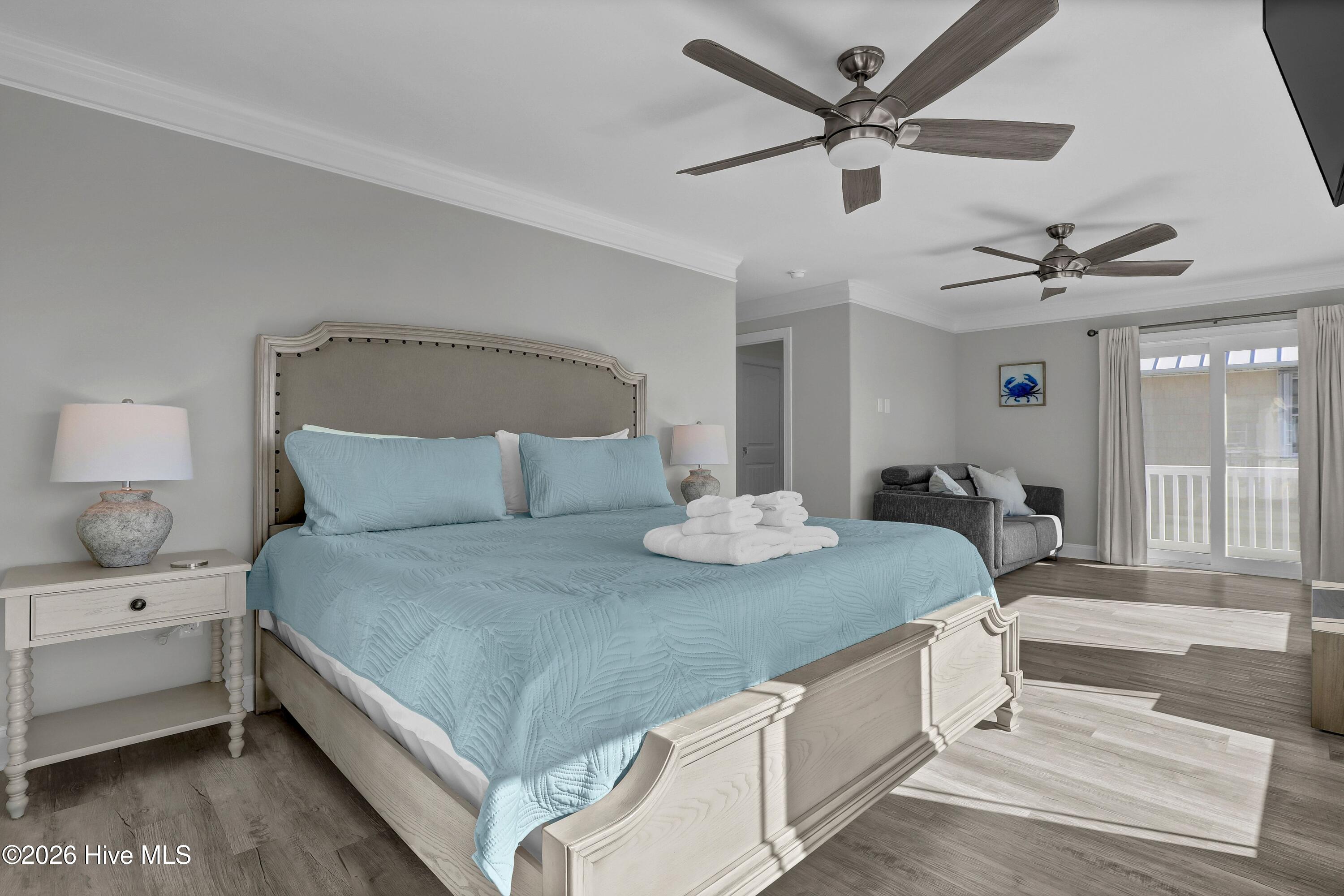 100554934 | Photo 42