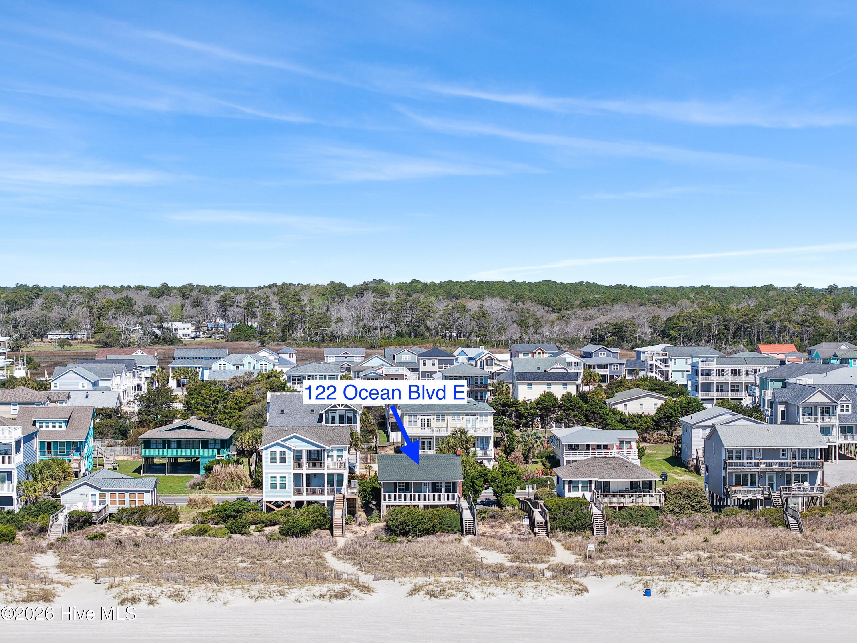 100560926 | Photo 35