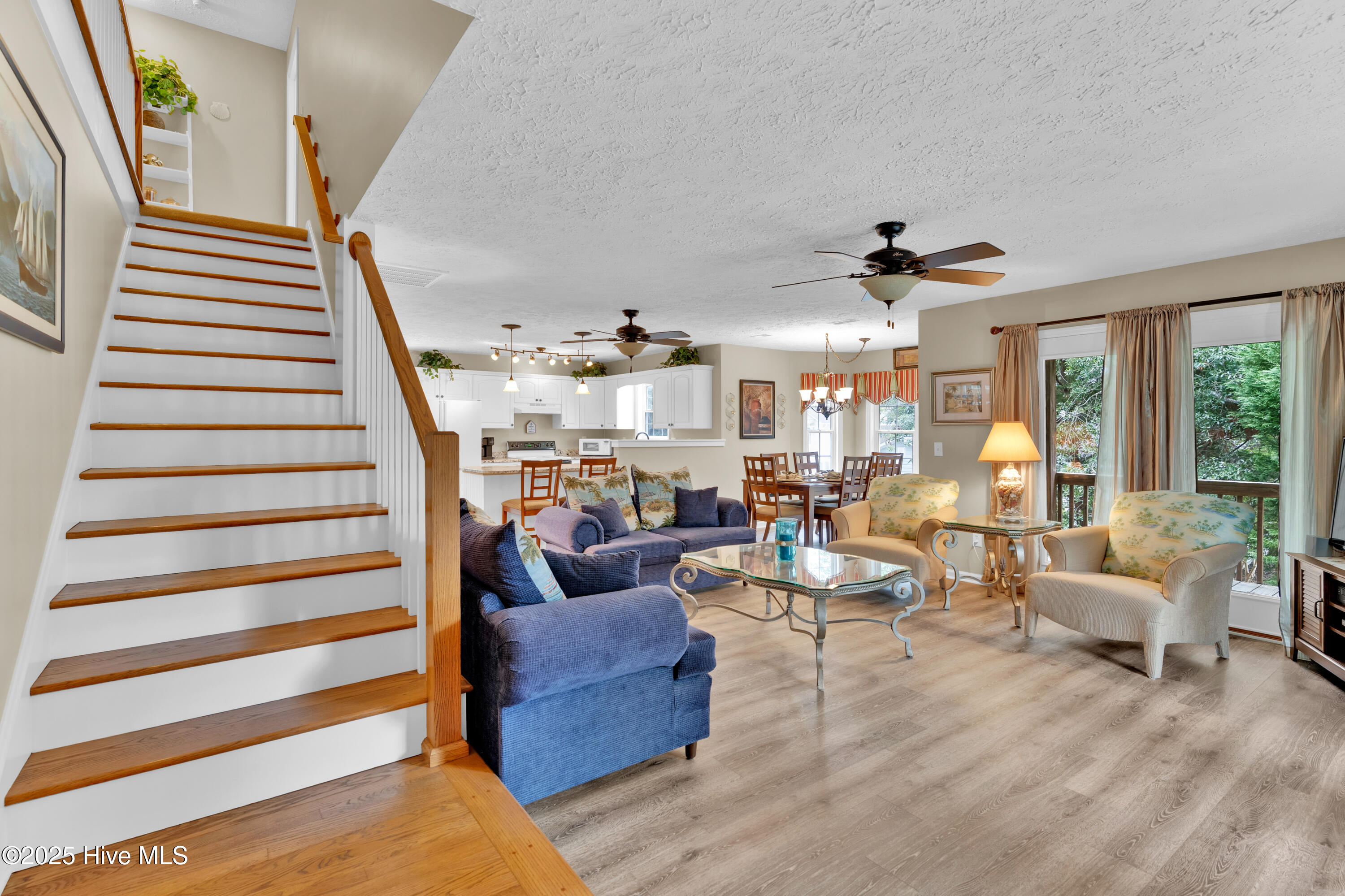 100530554 | Photo 21