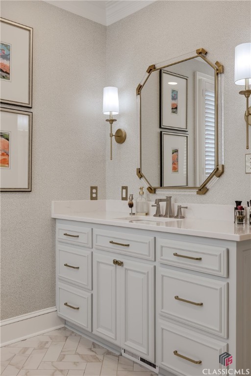 577 Cloverhurst Avenue W