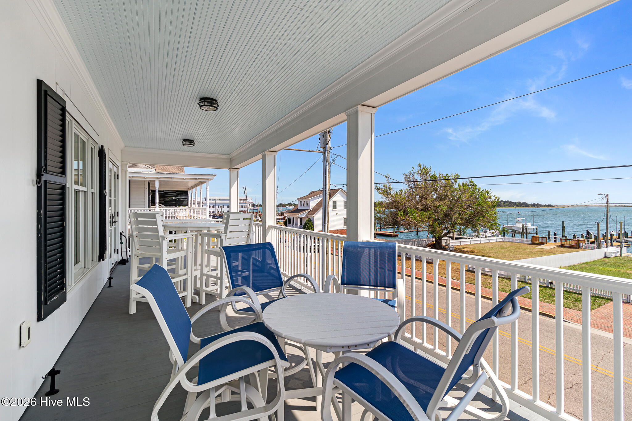 102 & 113 Front Street,Beaufort