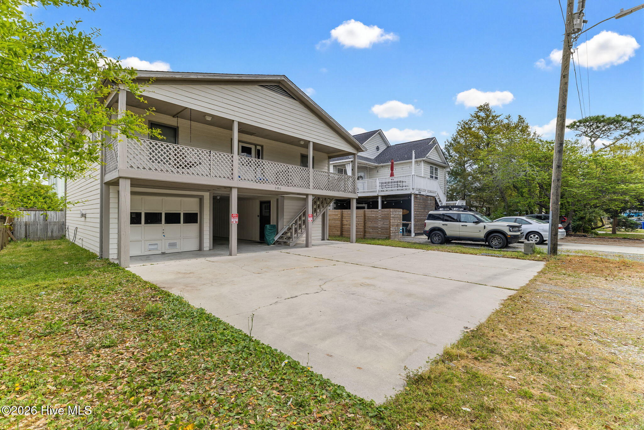 100565875 | Photo 29