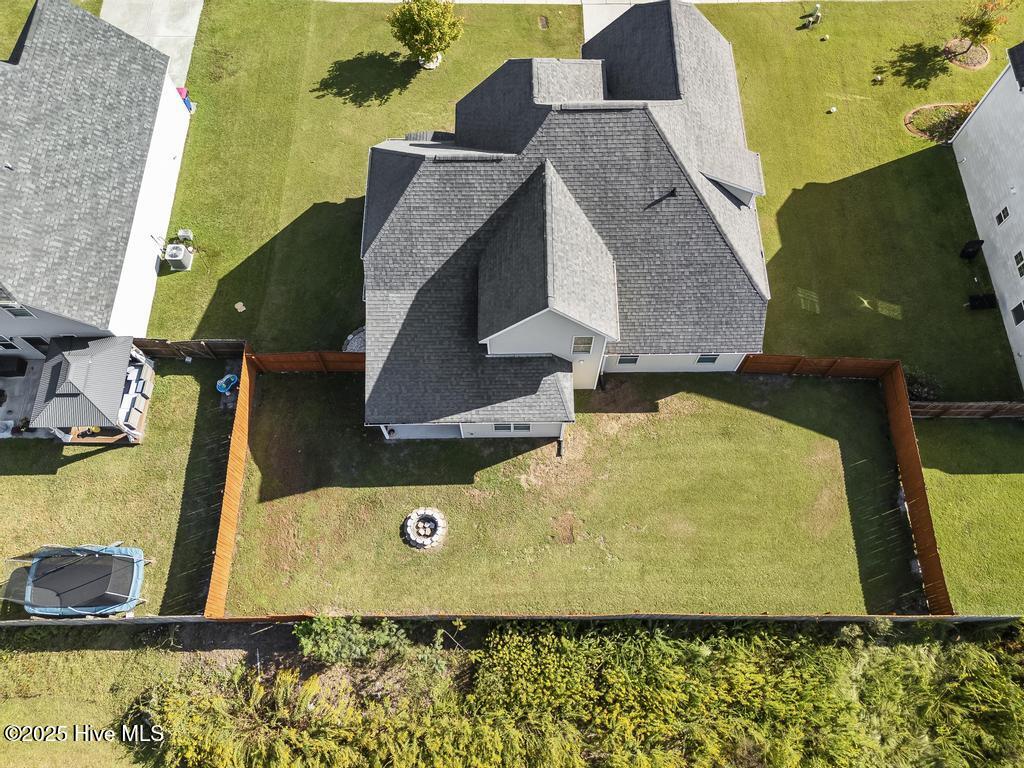 100536602 | Photo 43