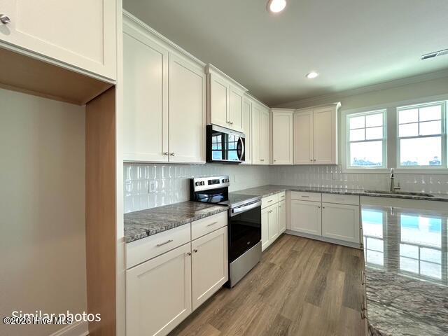 100553886 | Photo 16