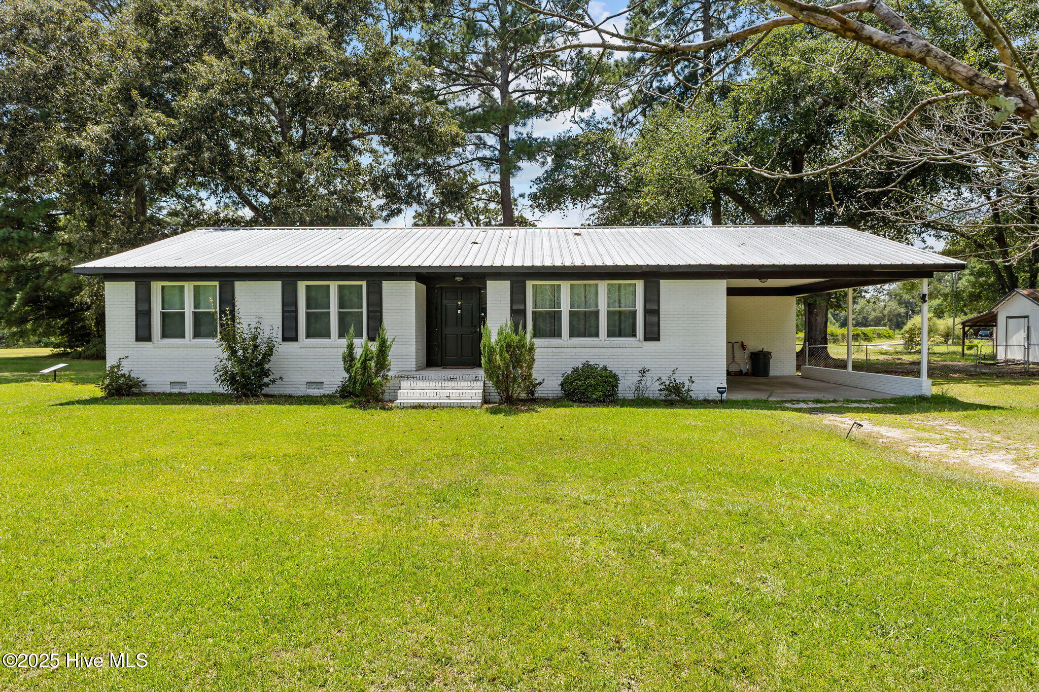 Homes for sale in Garland, NC | 2395 Nc 210, Garland, NC 28441 | MLS# 100522427