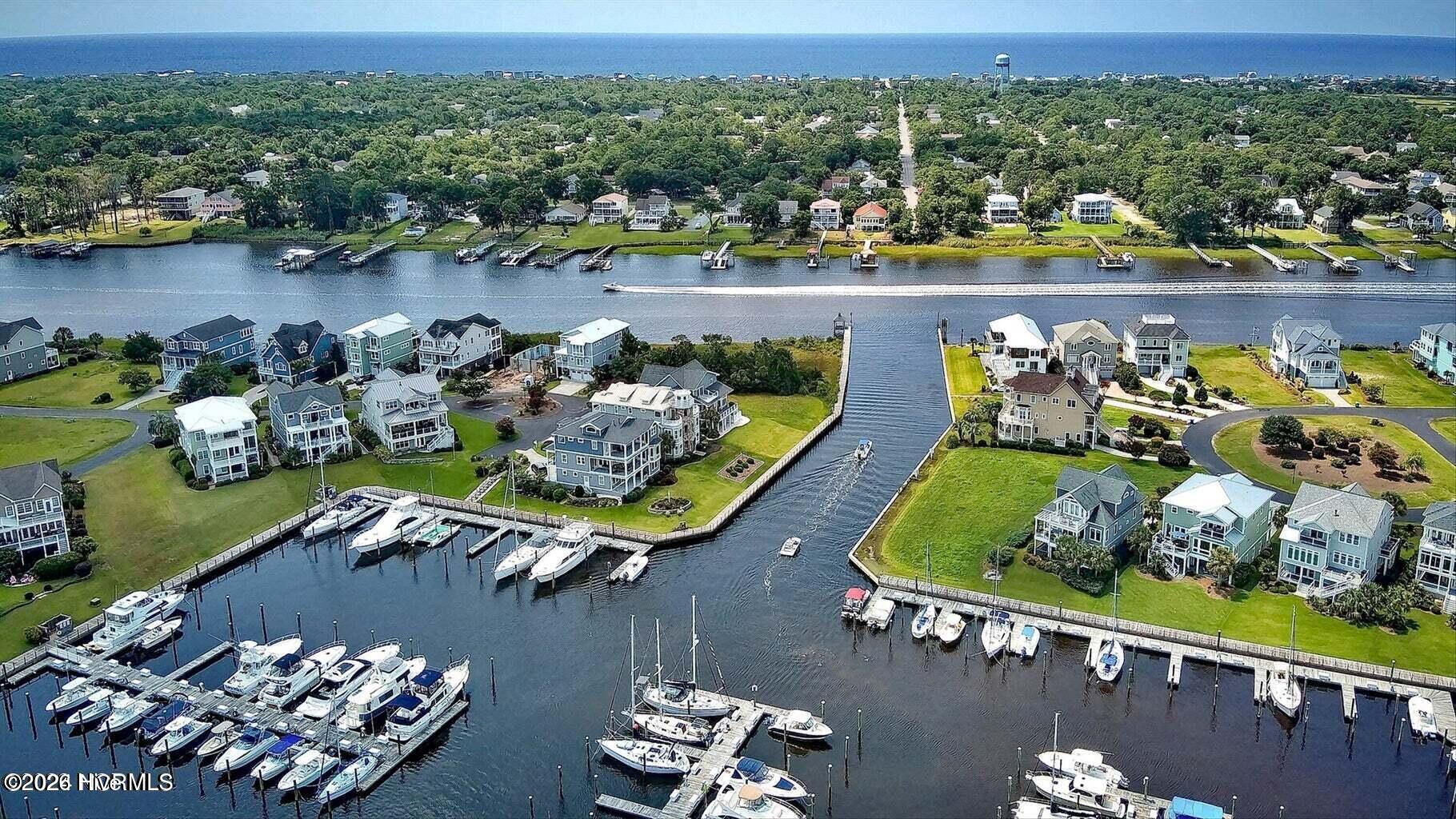 100550419 | Photo 47