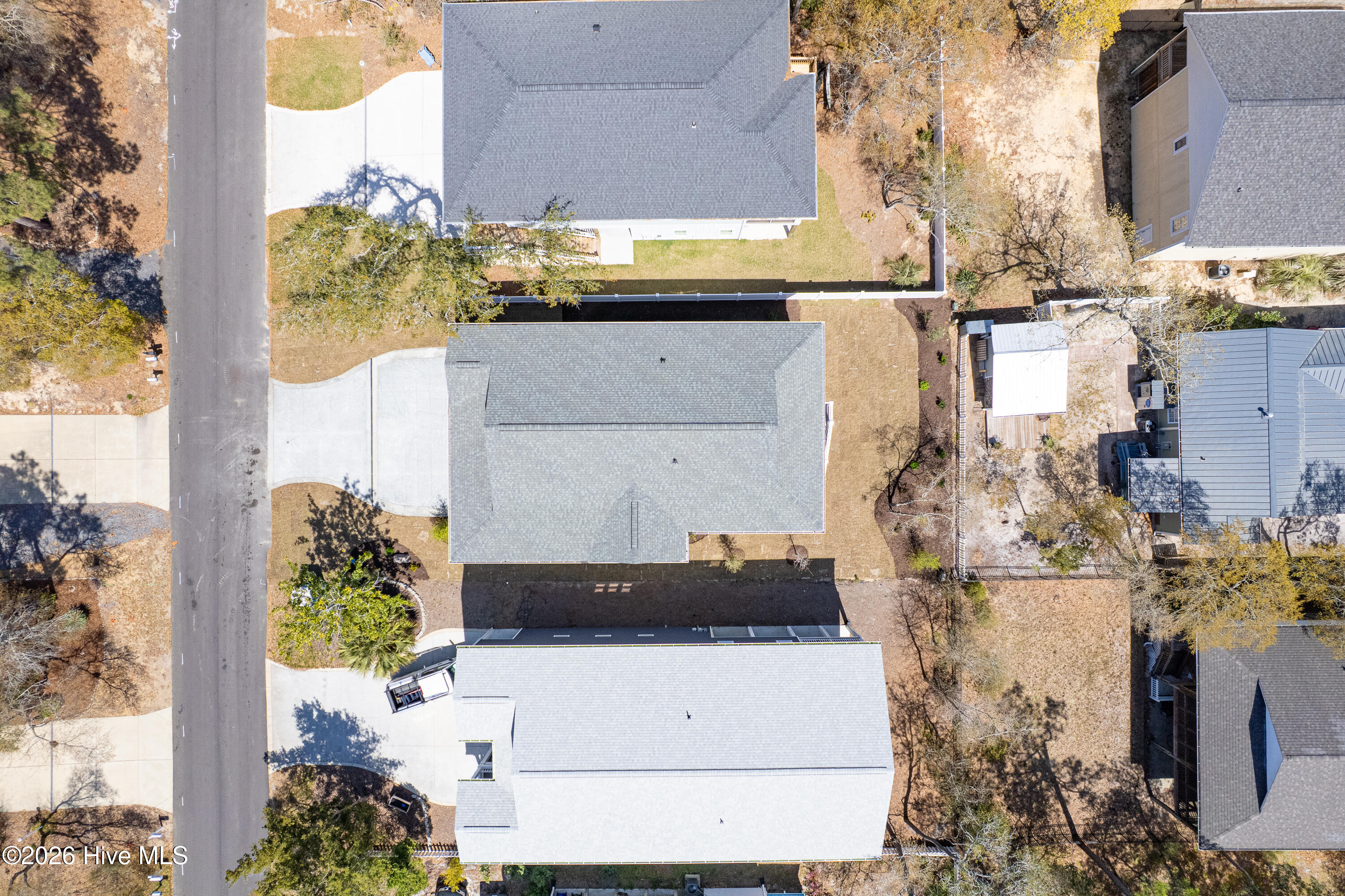 100564365 | Photo 53