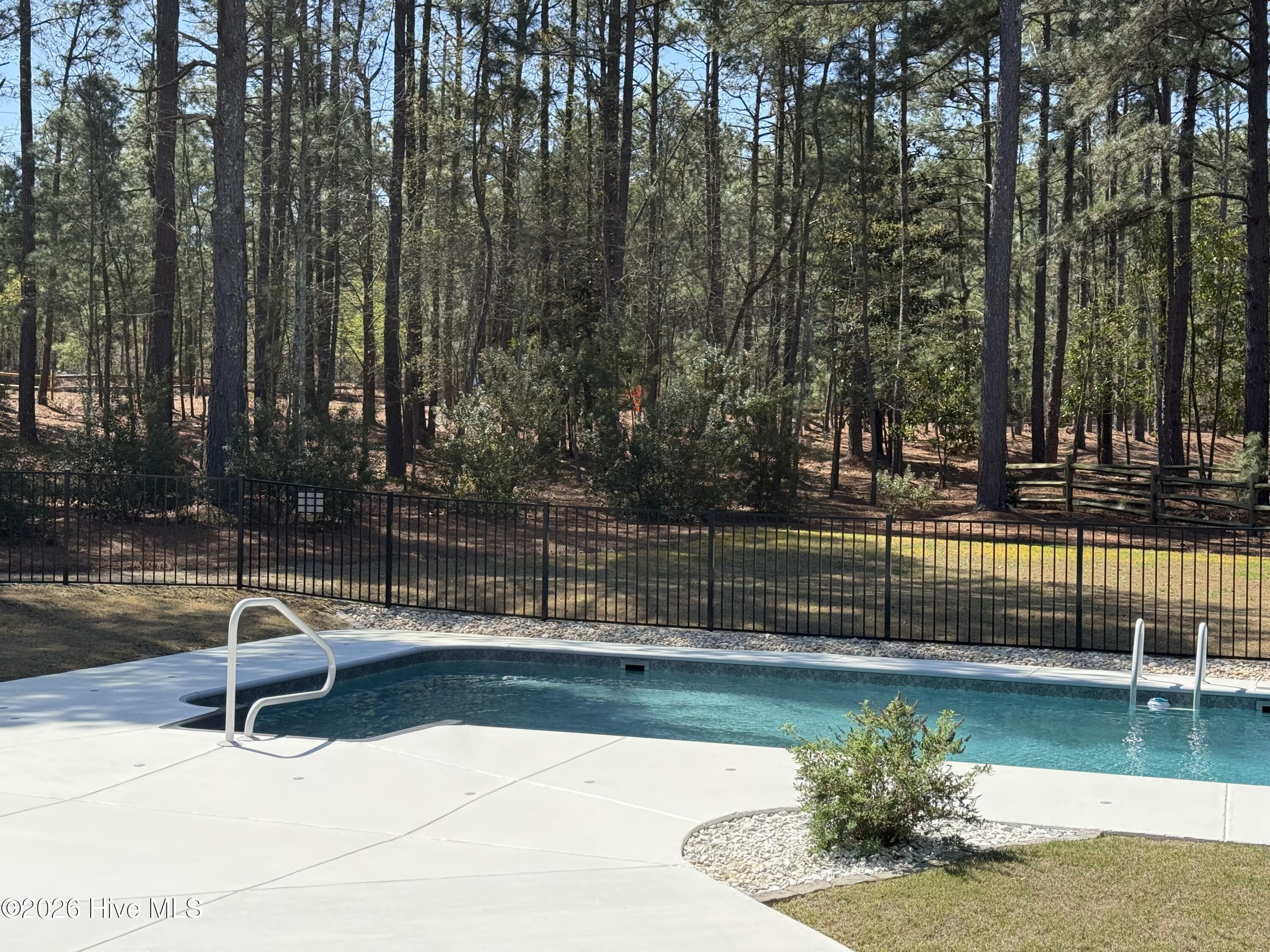 102 Roxburgh Court