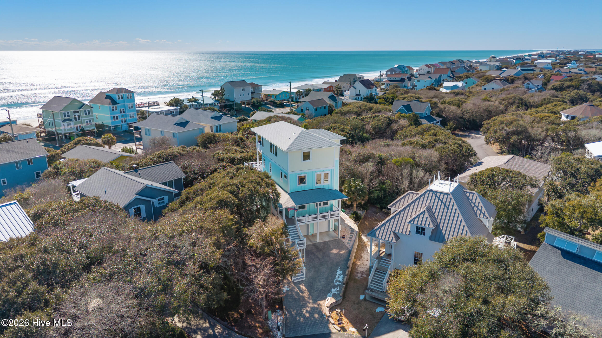 100552984 | Photo 40