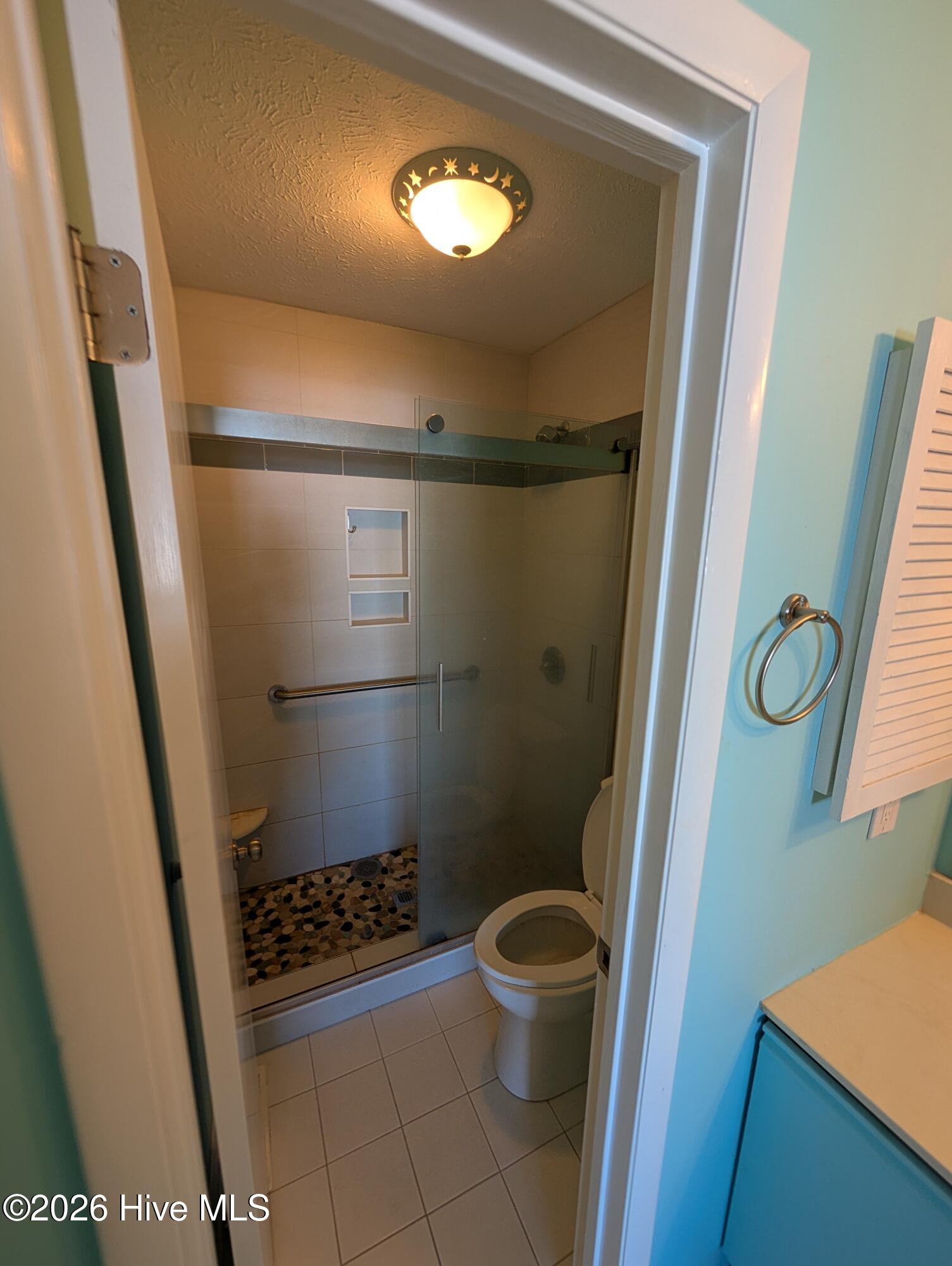 100551663 | Photo 14