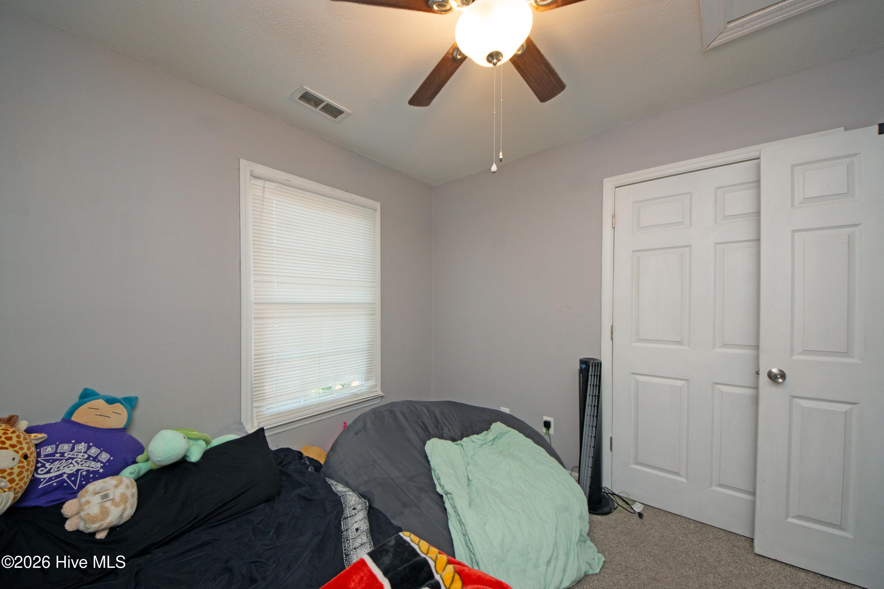 100550040 | Photo 18