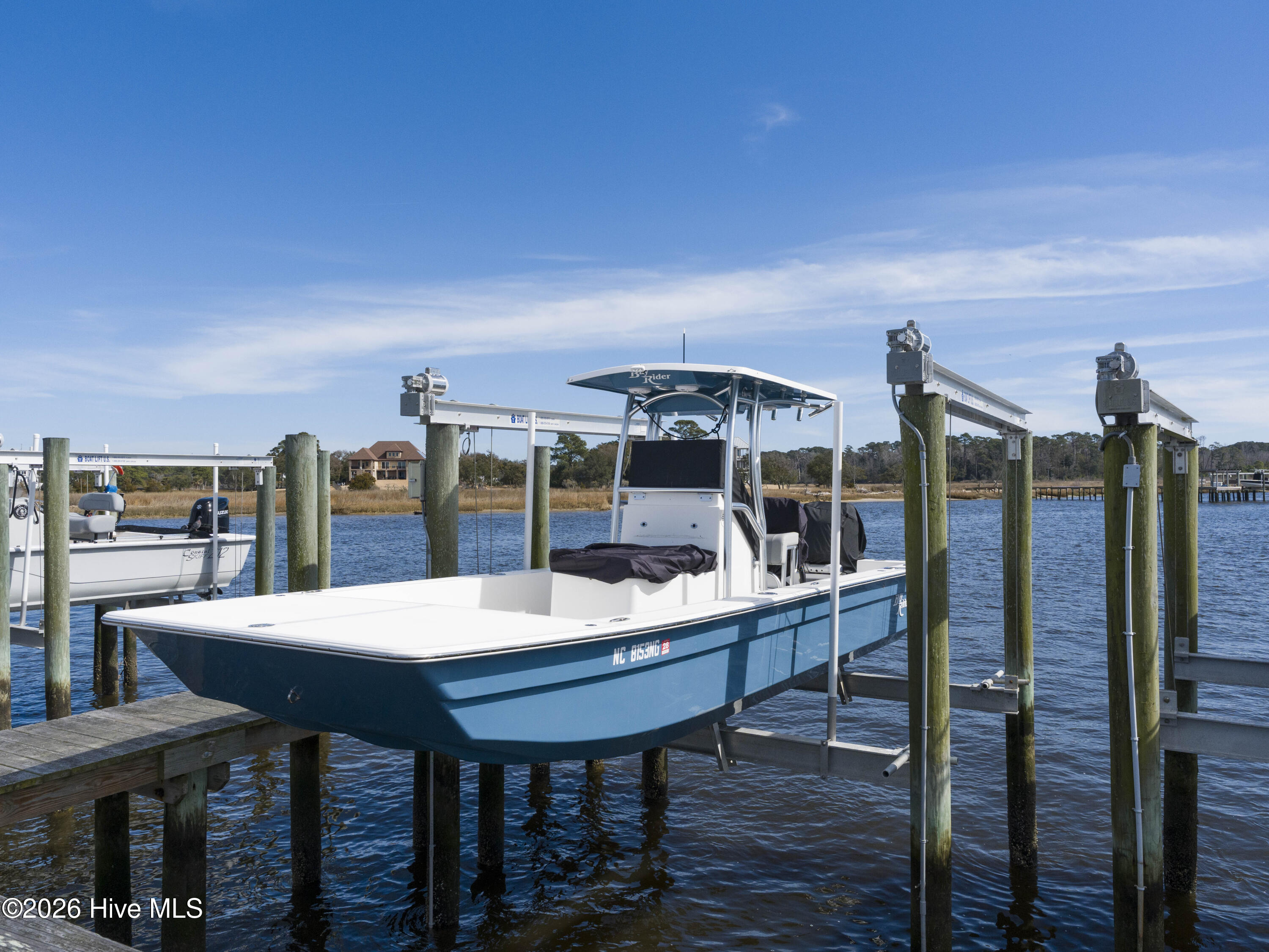 100554850 | Photo 16