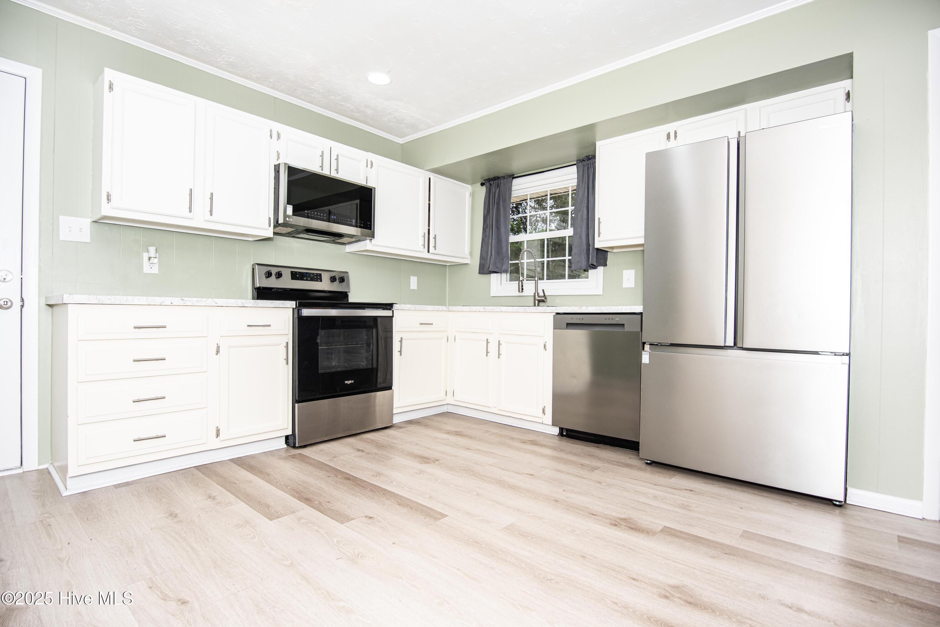 100536196 | Photo 14