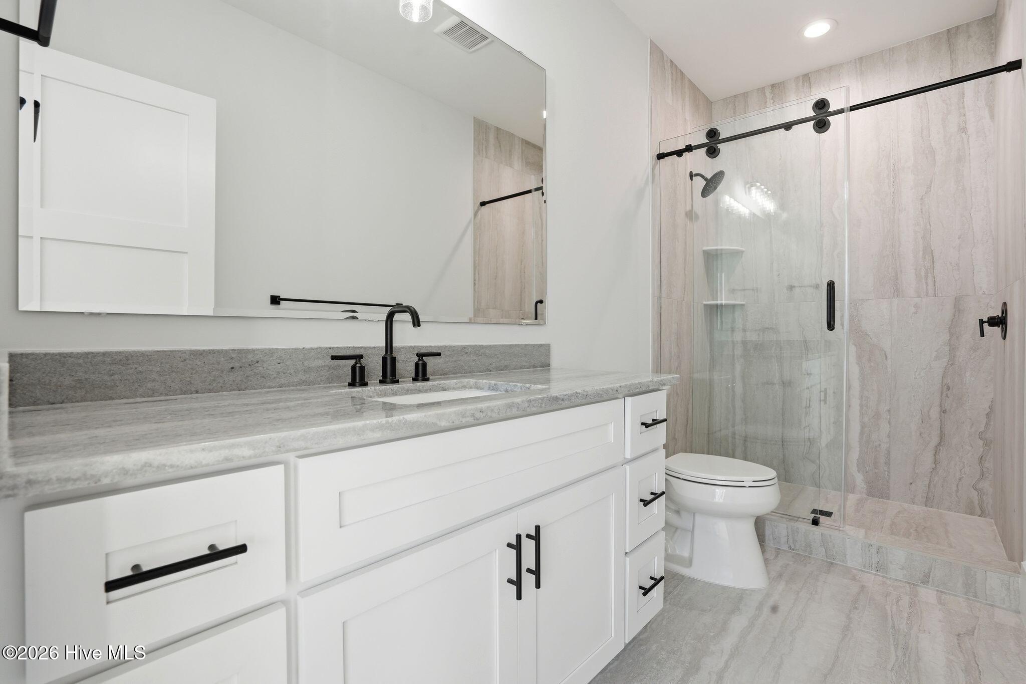 100554996 | Photo 53