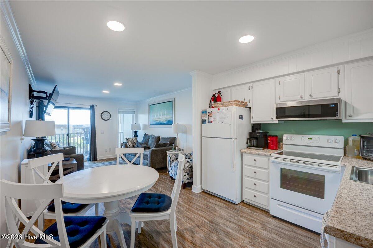 2008 E Ft Macon Road E14,Atlantic Beach