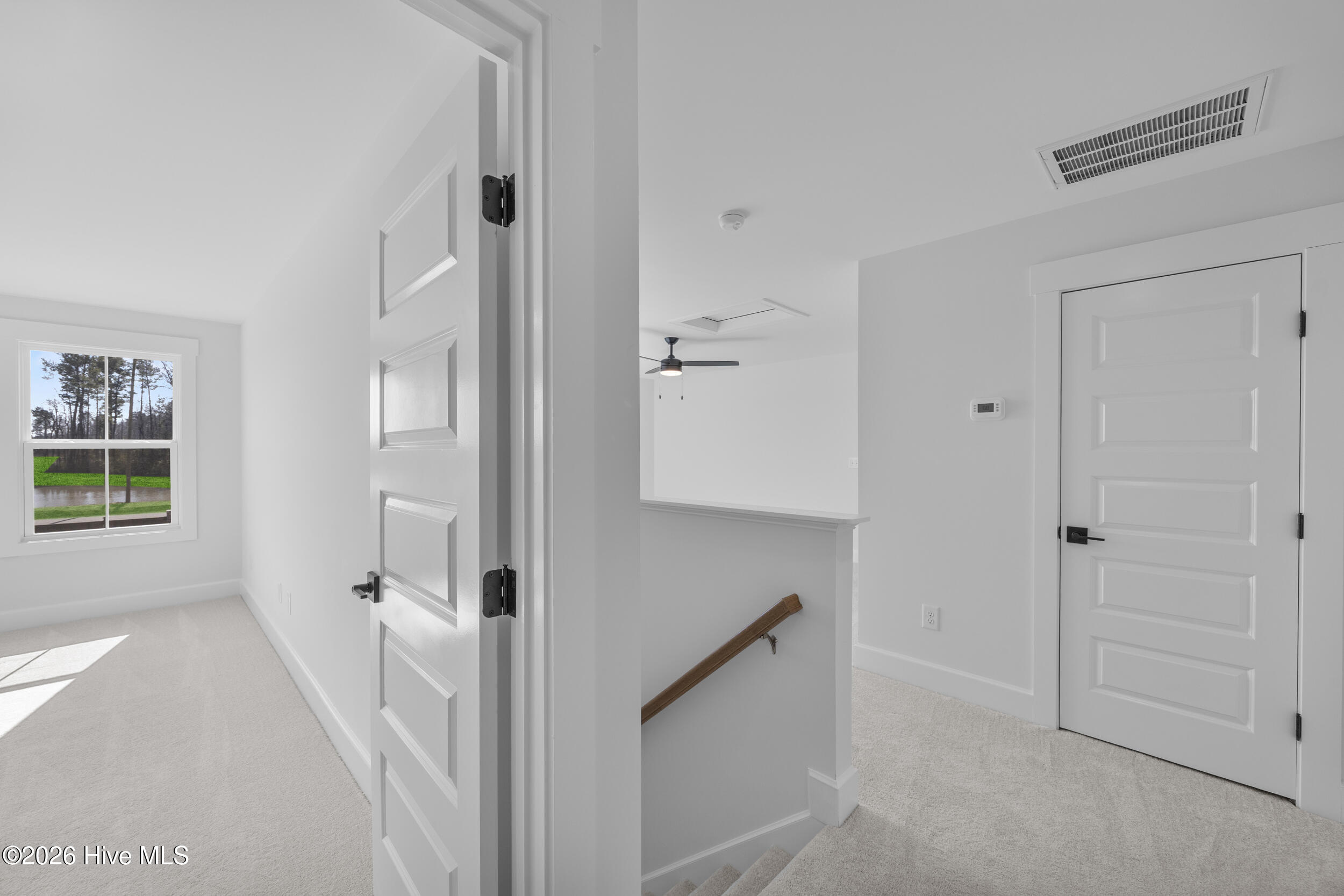 100539836 | Photo 37