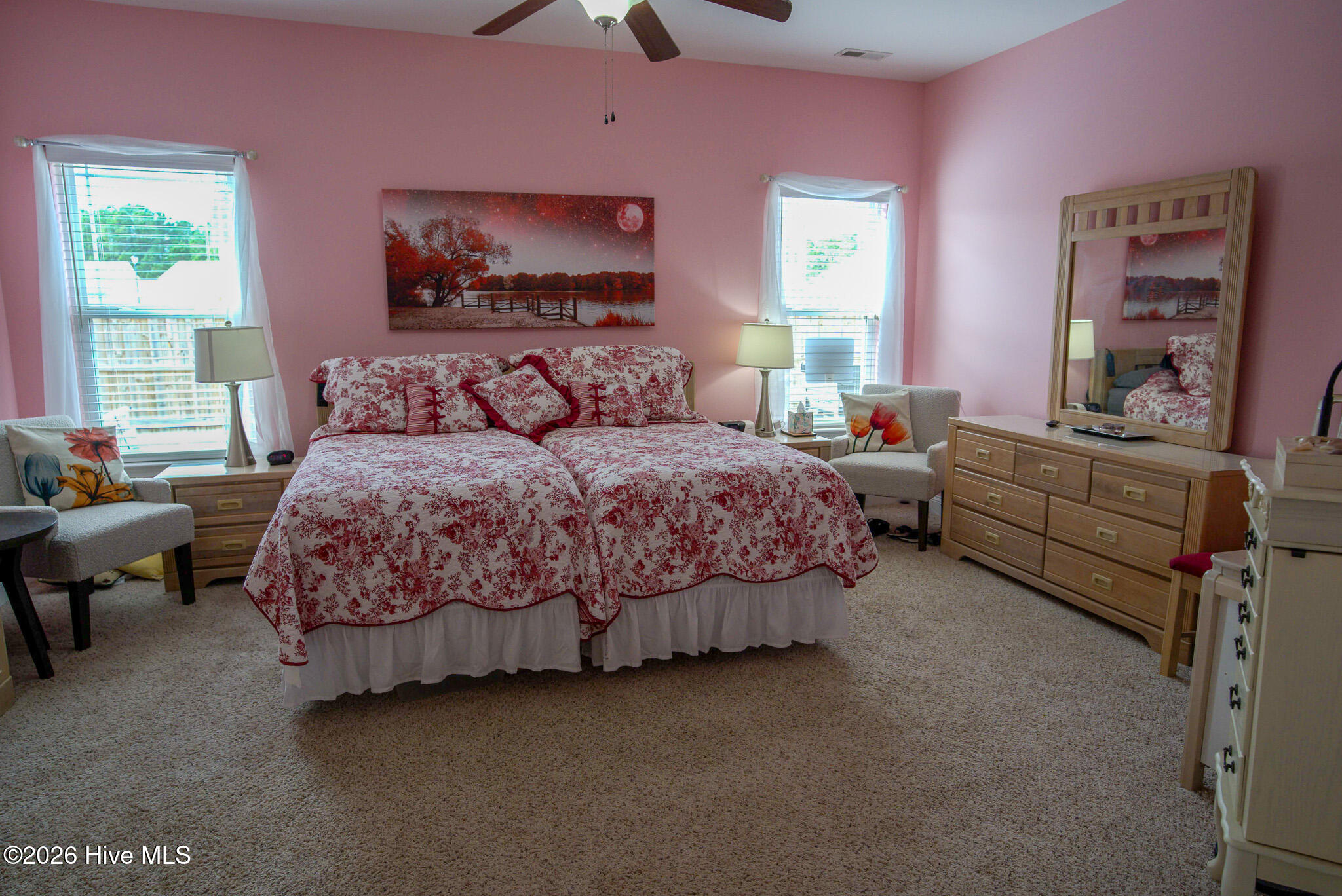 100553332 | Photo 13