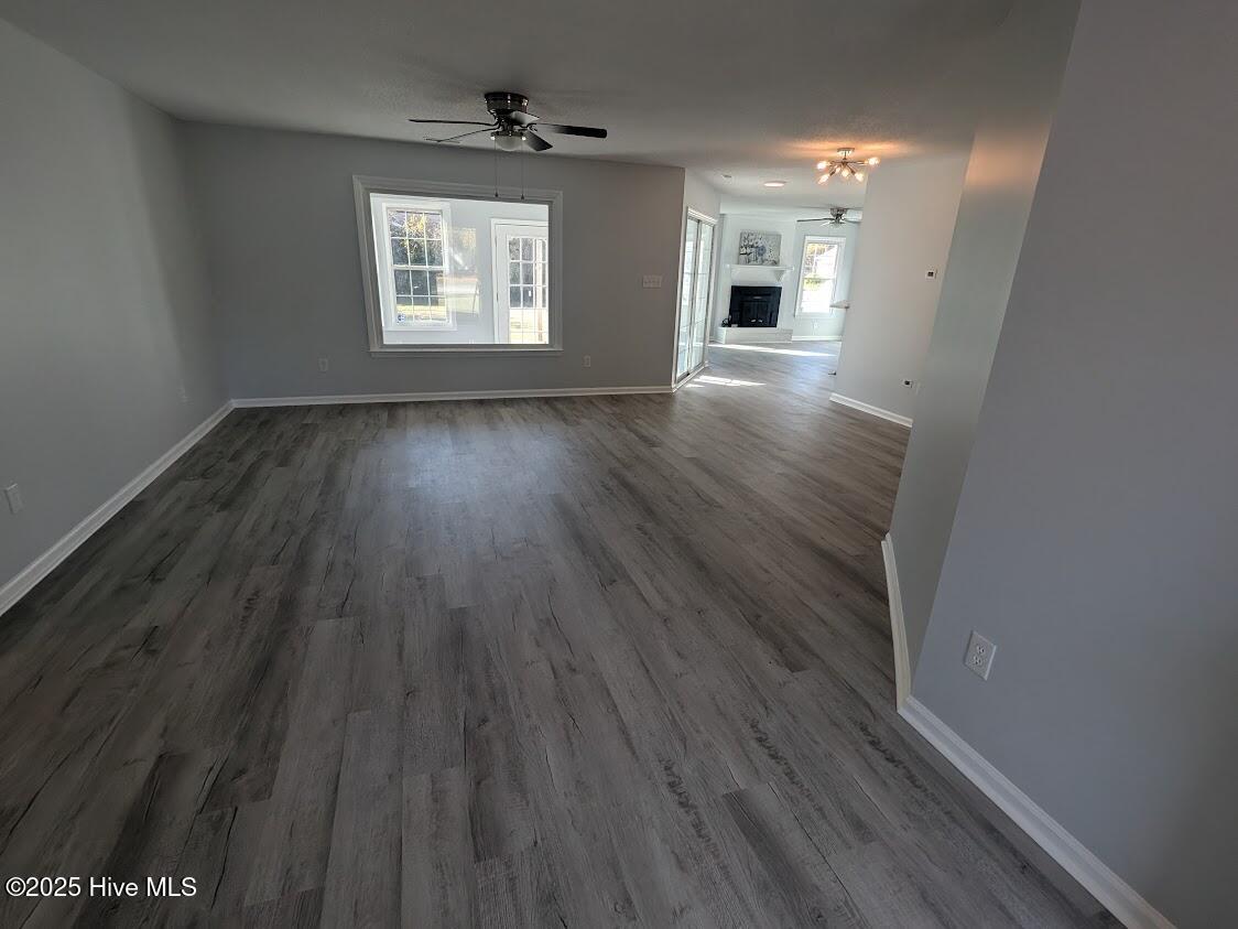 2465 Saddleridge Drive, Midway Park, NC 28544 – photo 4: Living entry