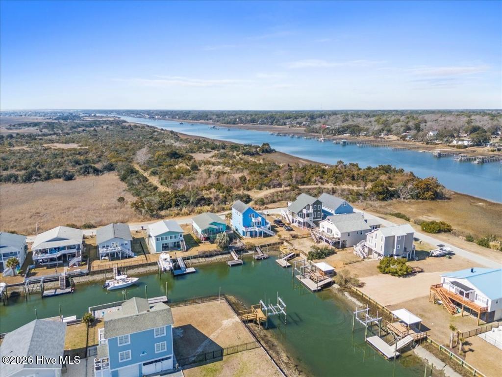 100507121 | Photo 48