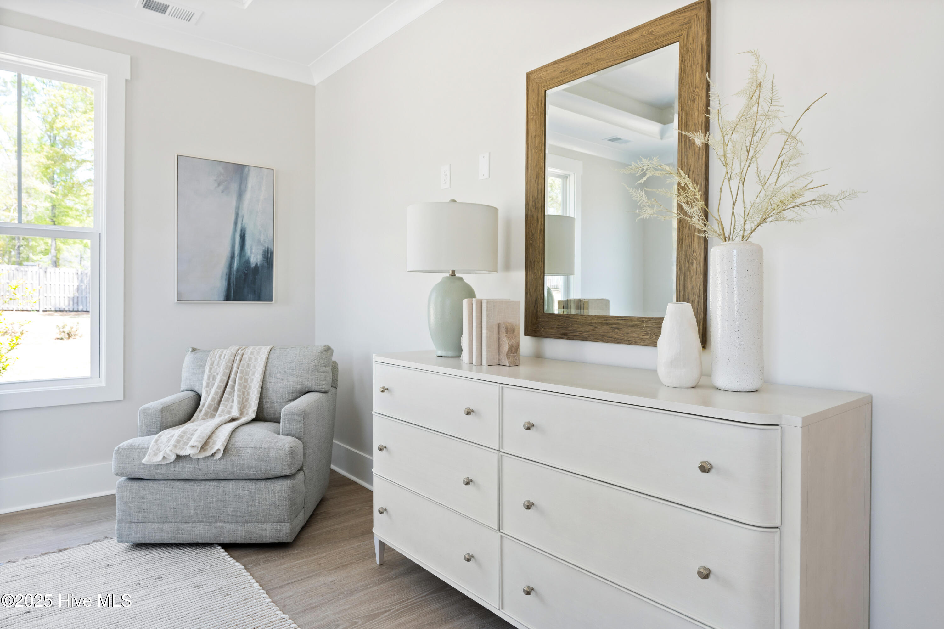 100547015 | Photo 48