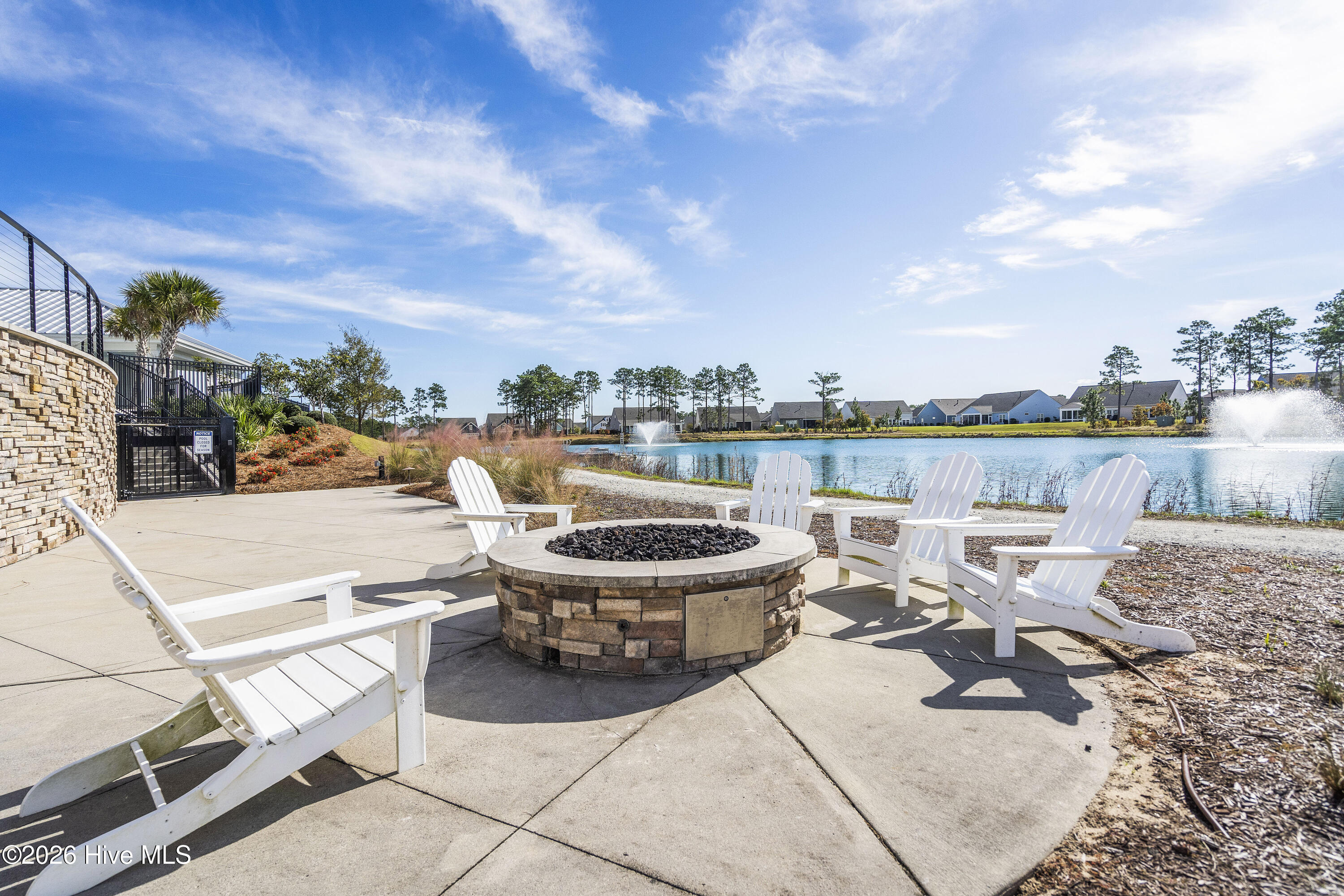 100553479 | Photo 39