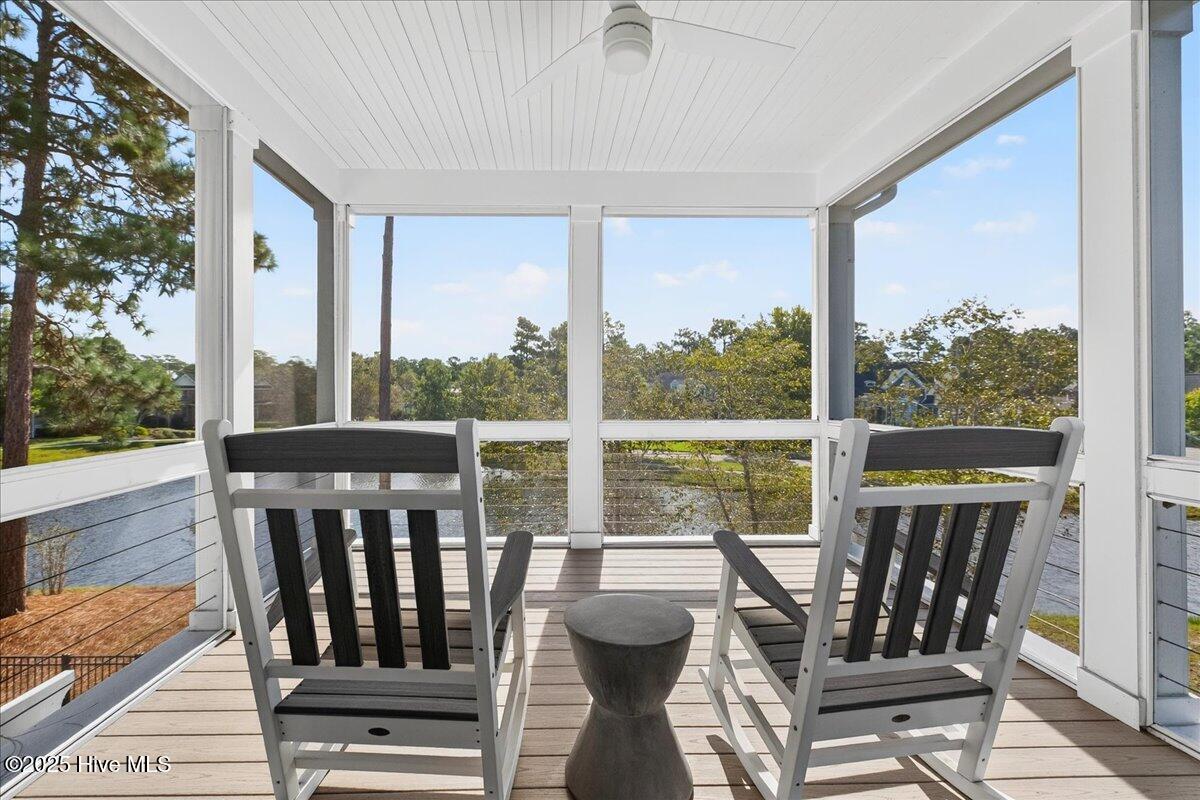 100530632 | Photo 62