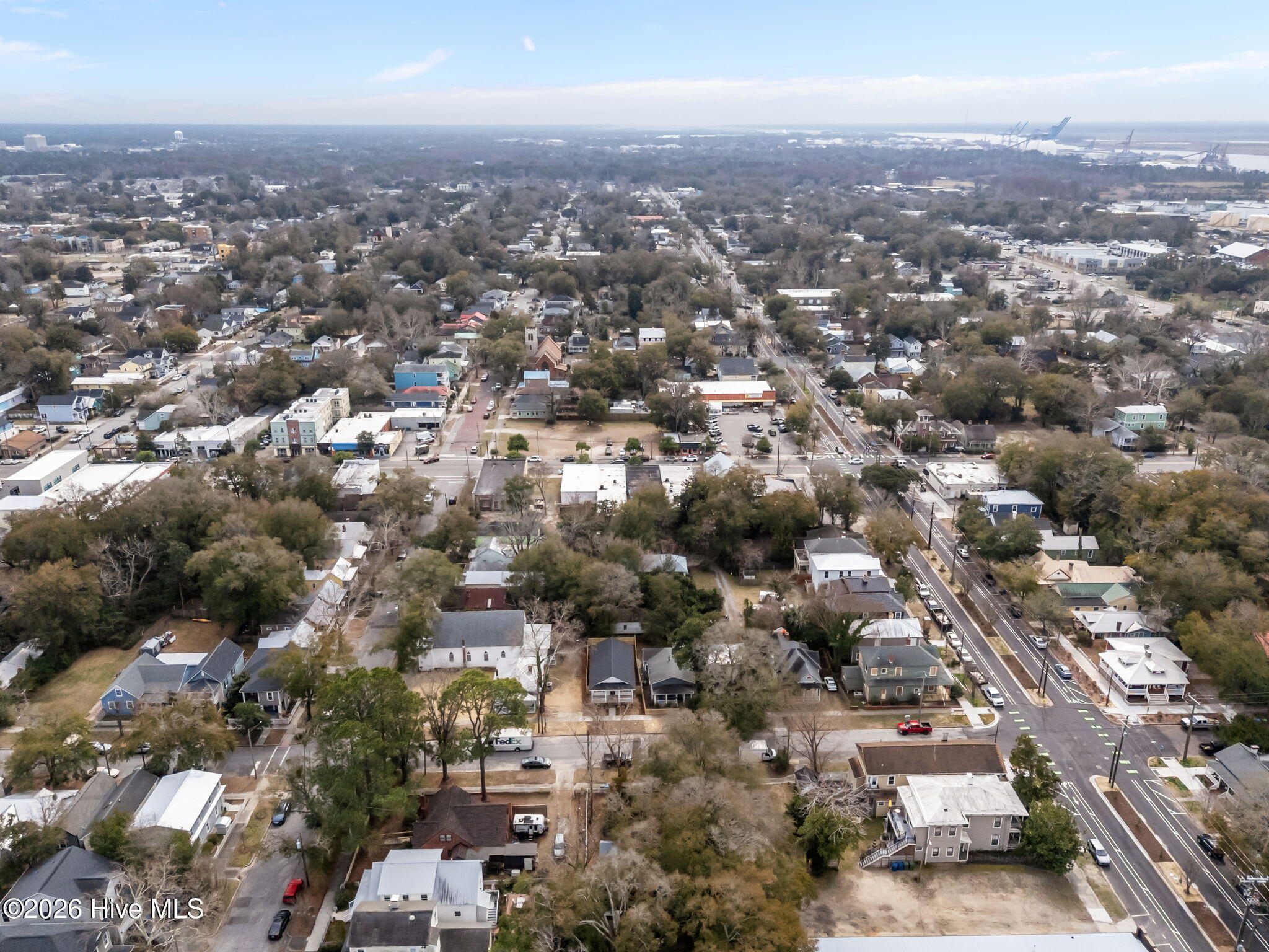 100555699 | Photo 37