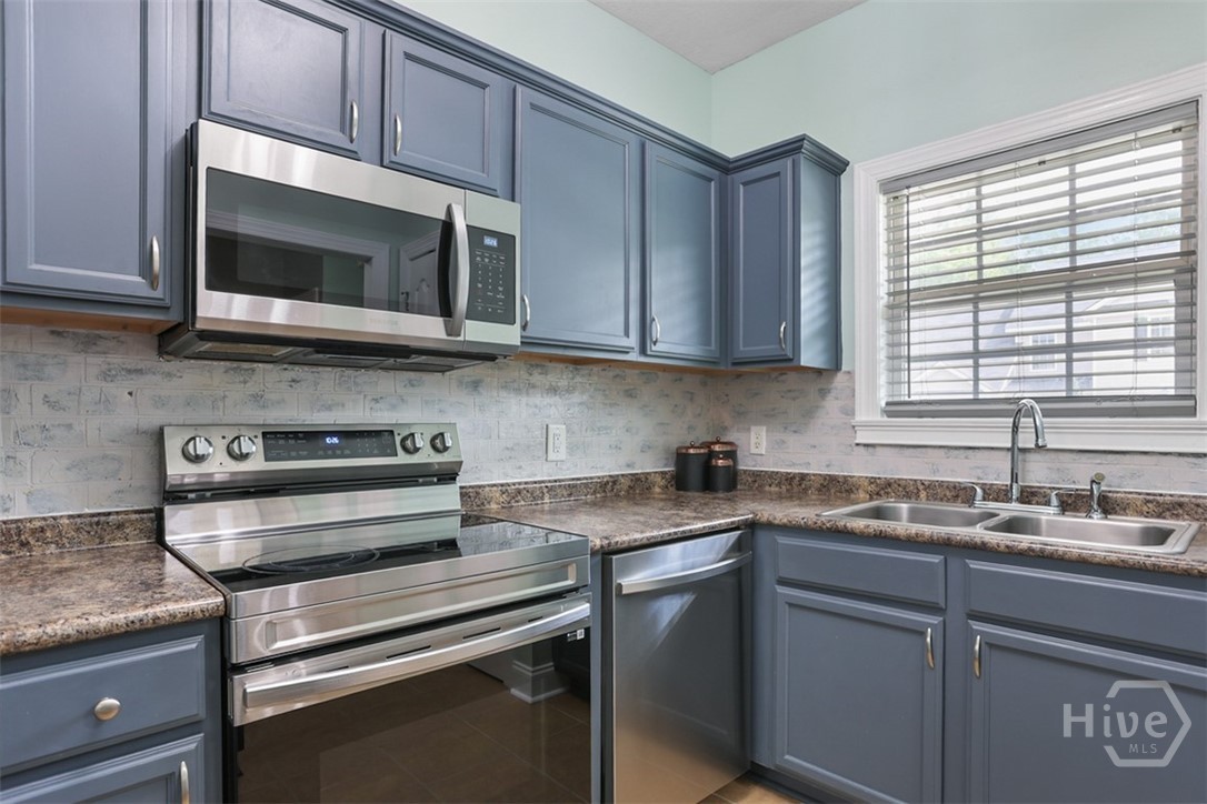 155 Barfield Way