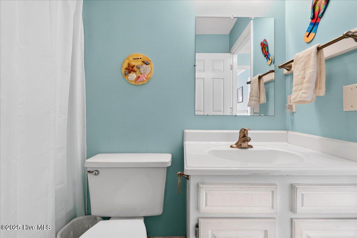 100538746 | Photo 31