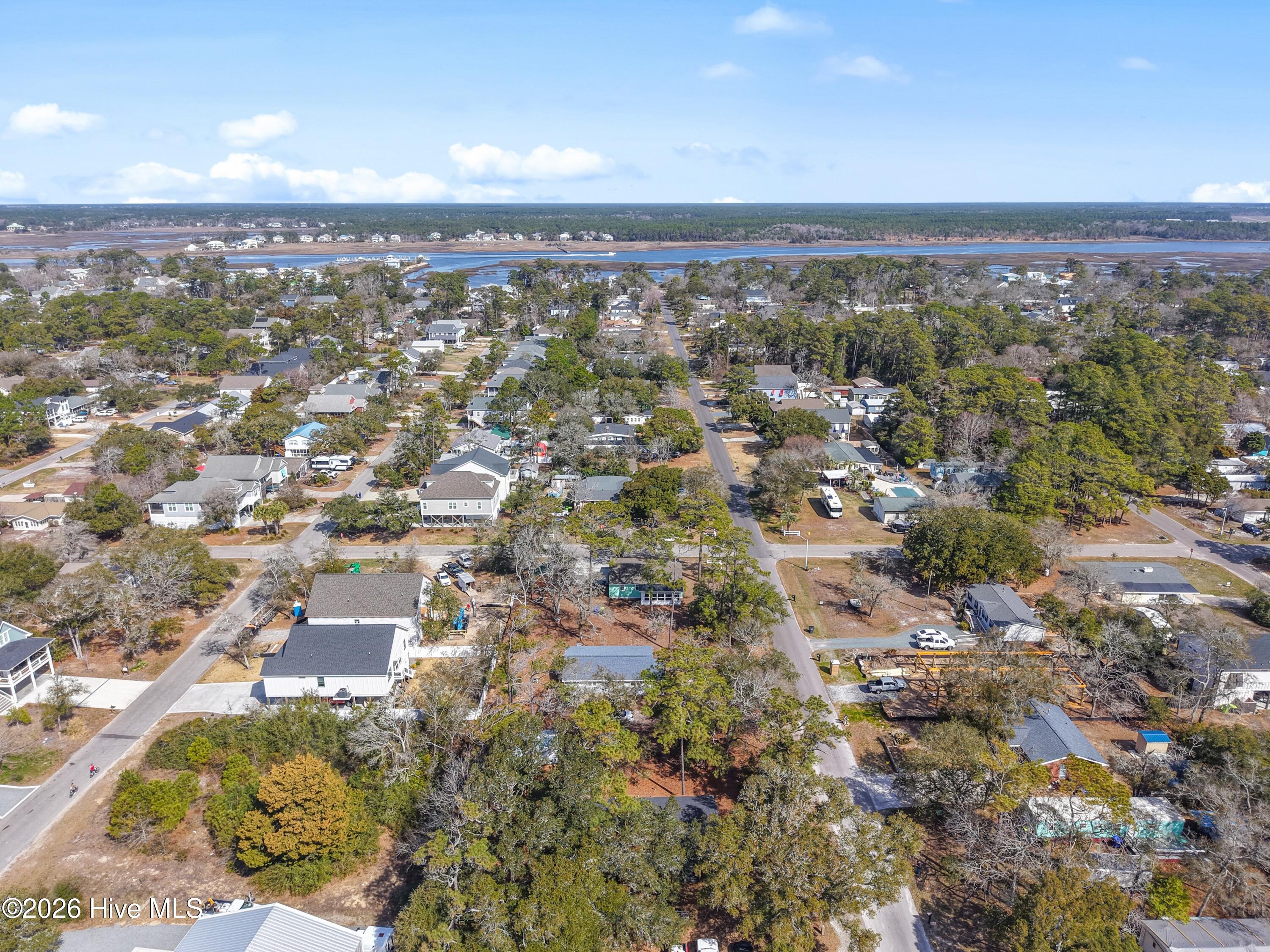 100561306 | Photo 33