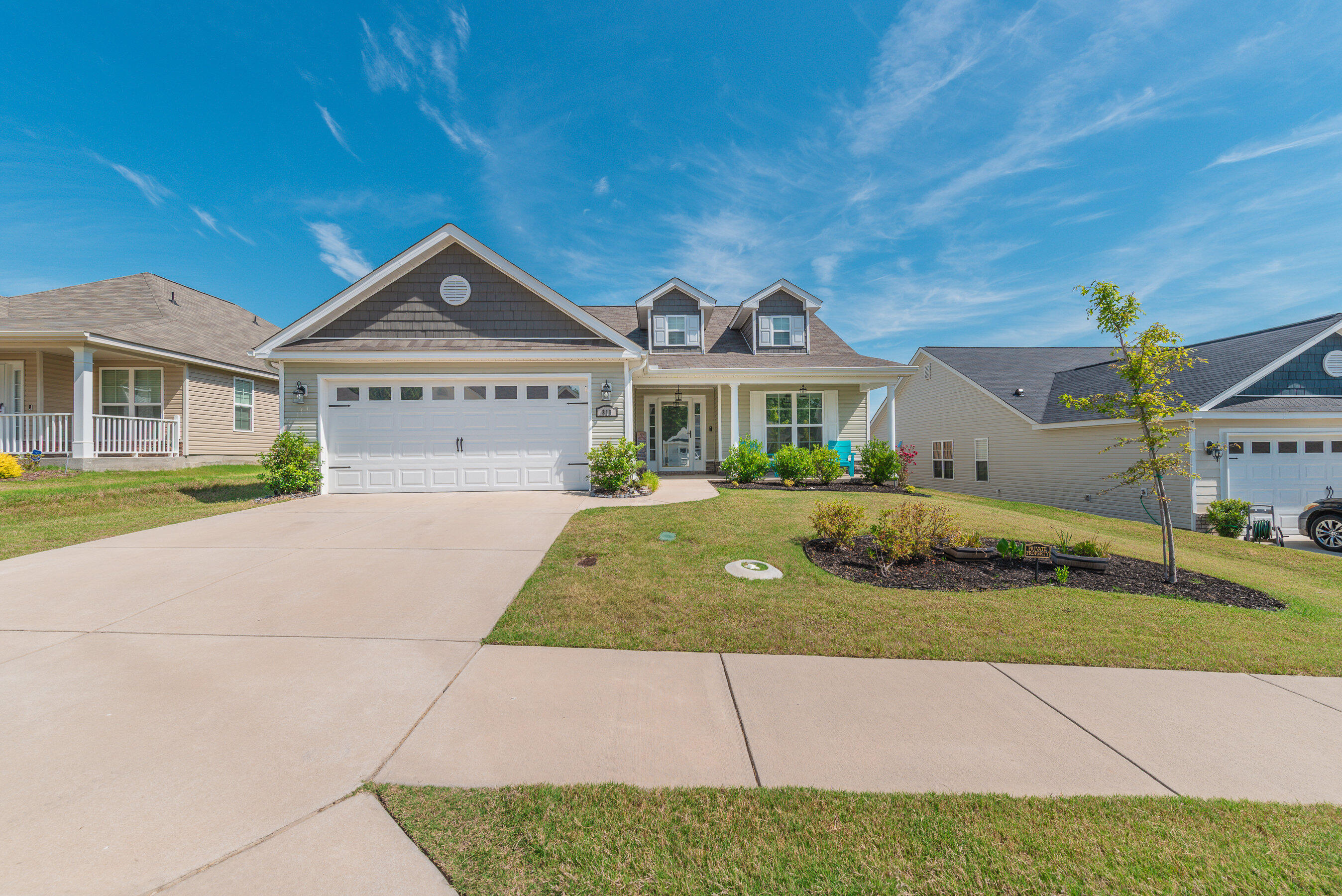 001_818_goodale_dr_001_461