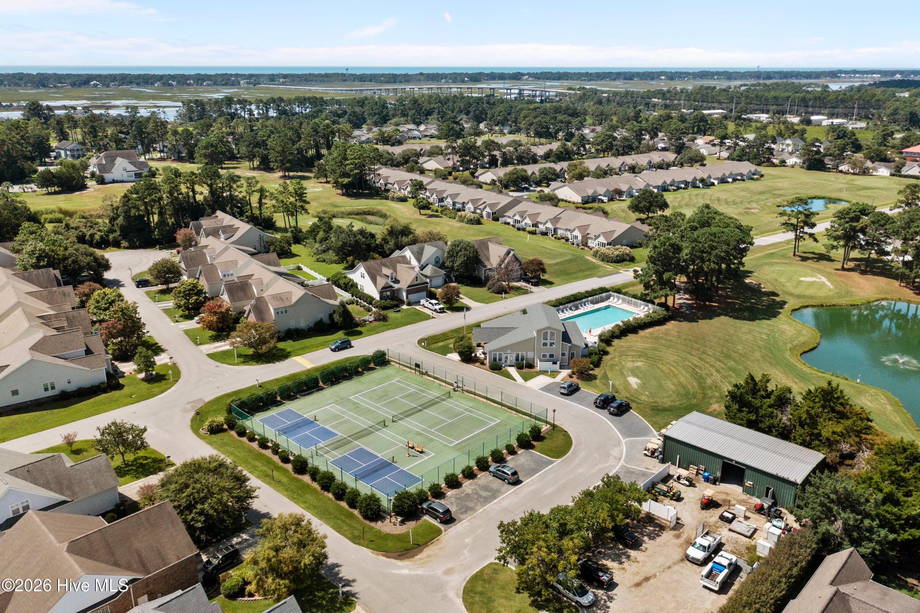 100570621 | Photo 43