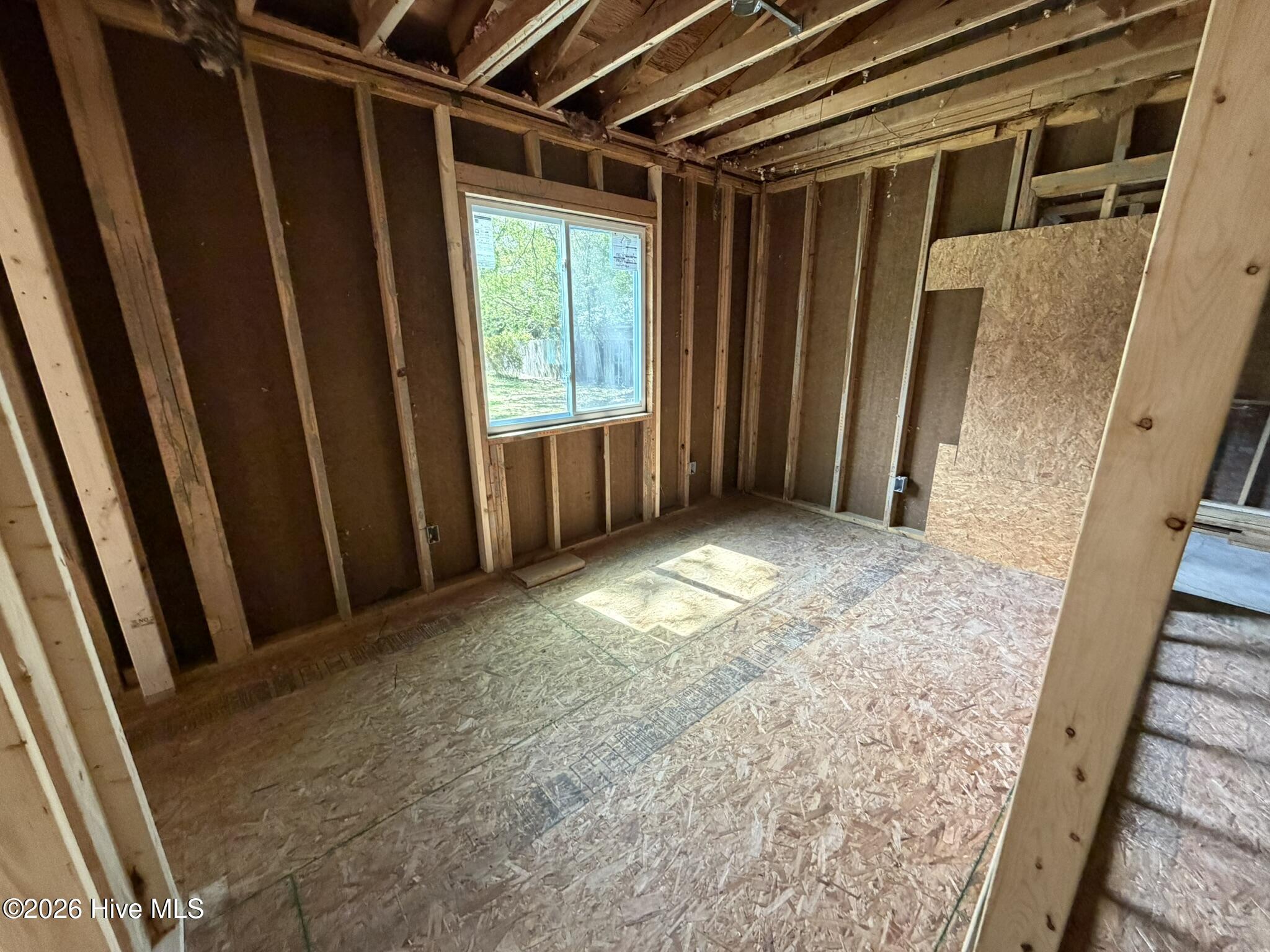 100562528 | Photo 10