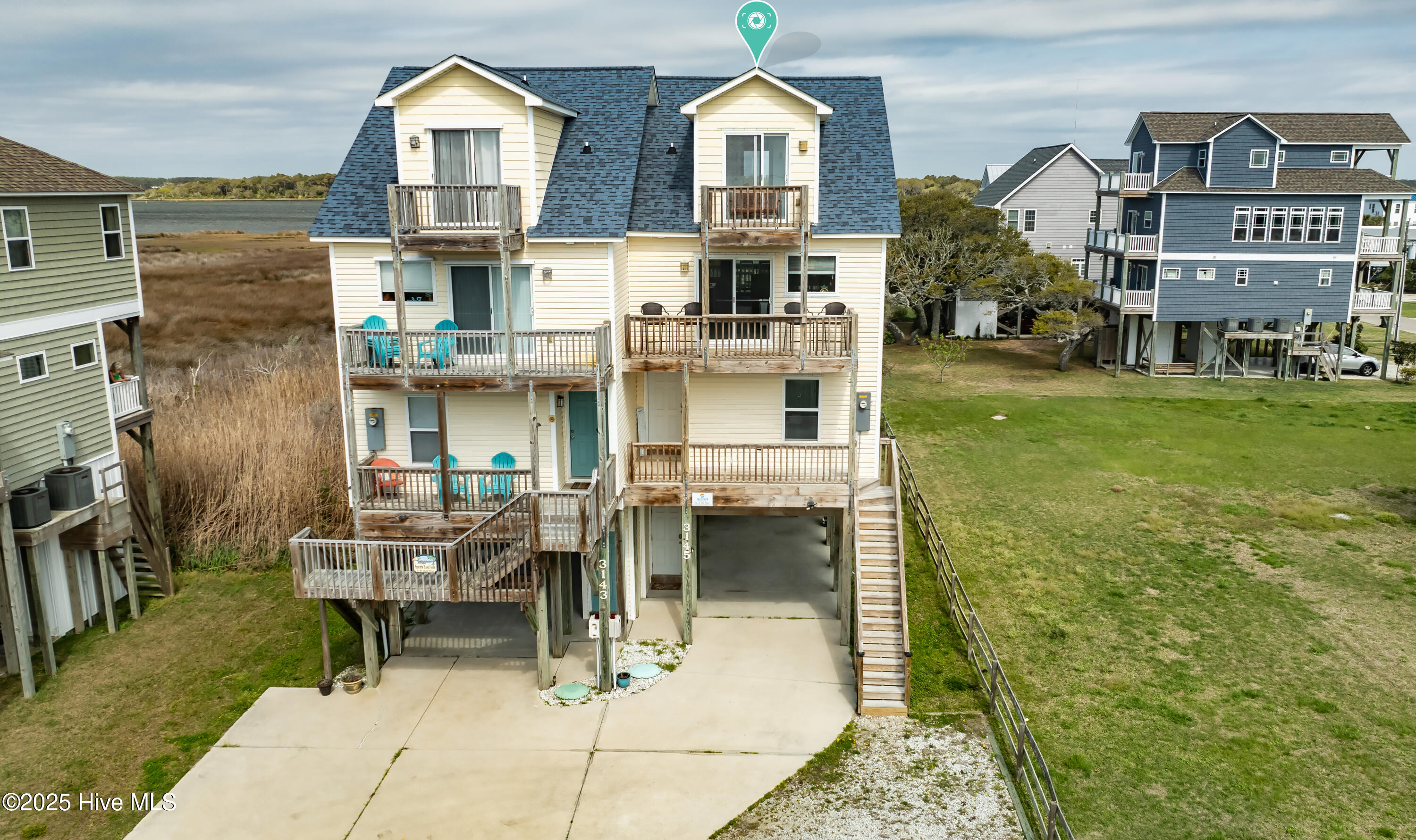 100534382 | Photo 38