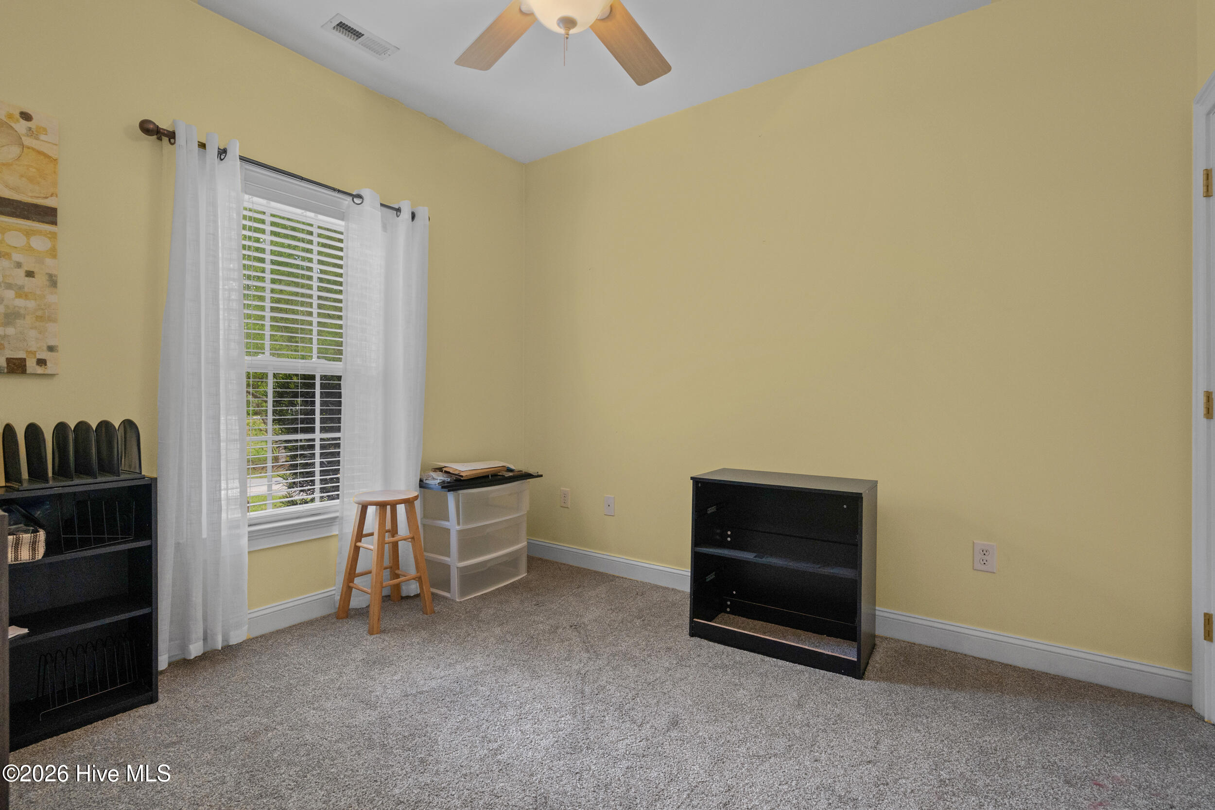 100566575 | Photo 25