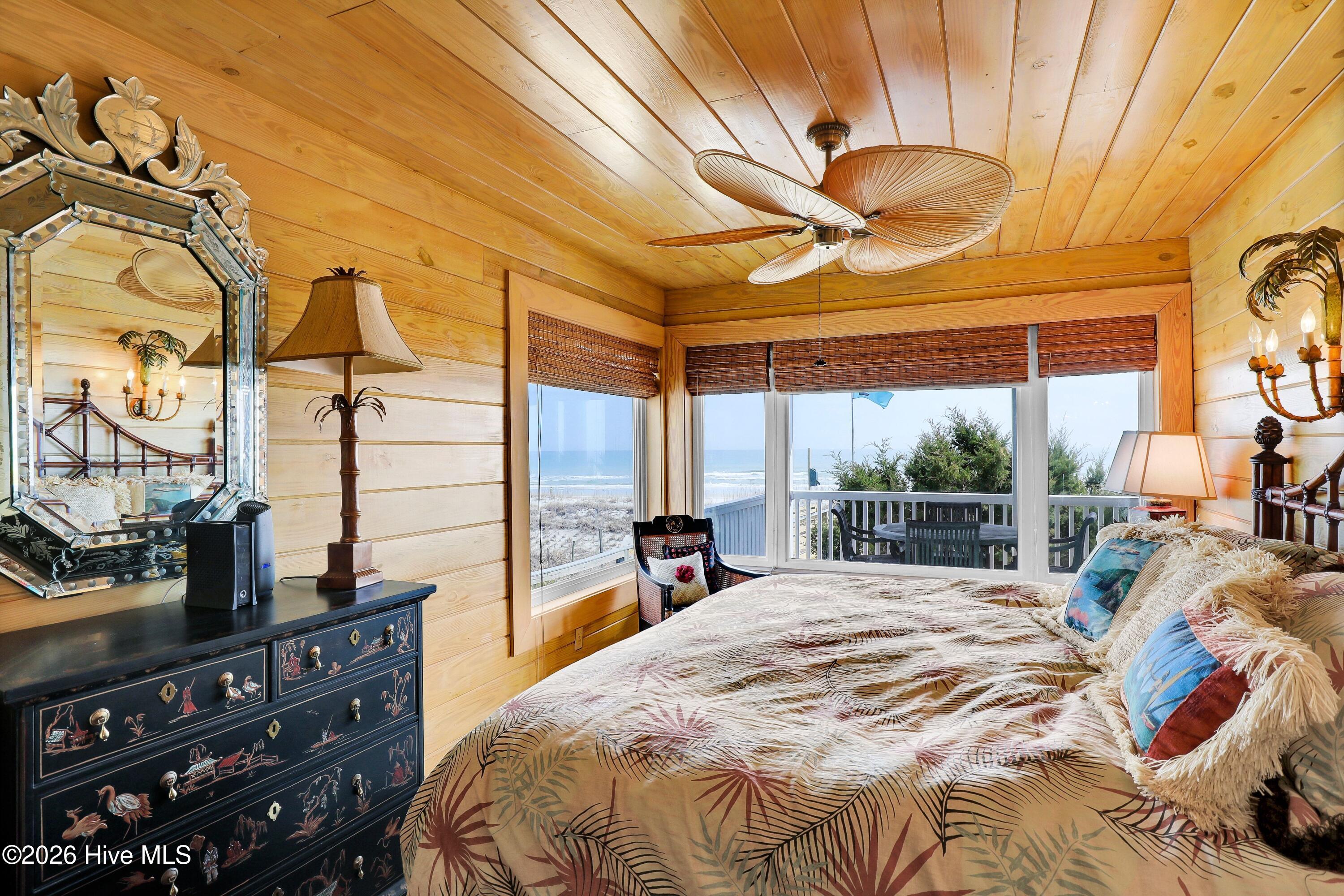 100558553 | Photo 25