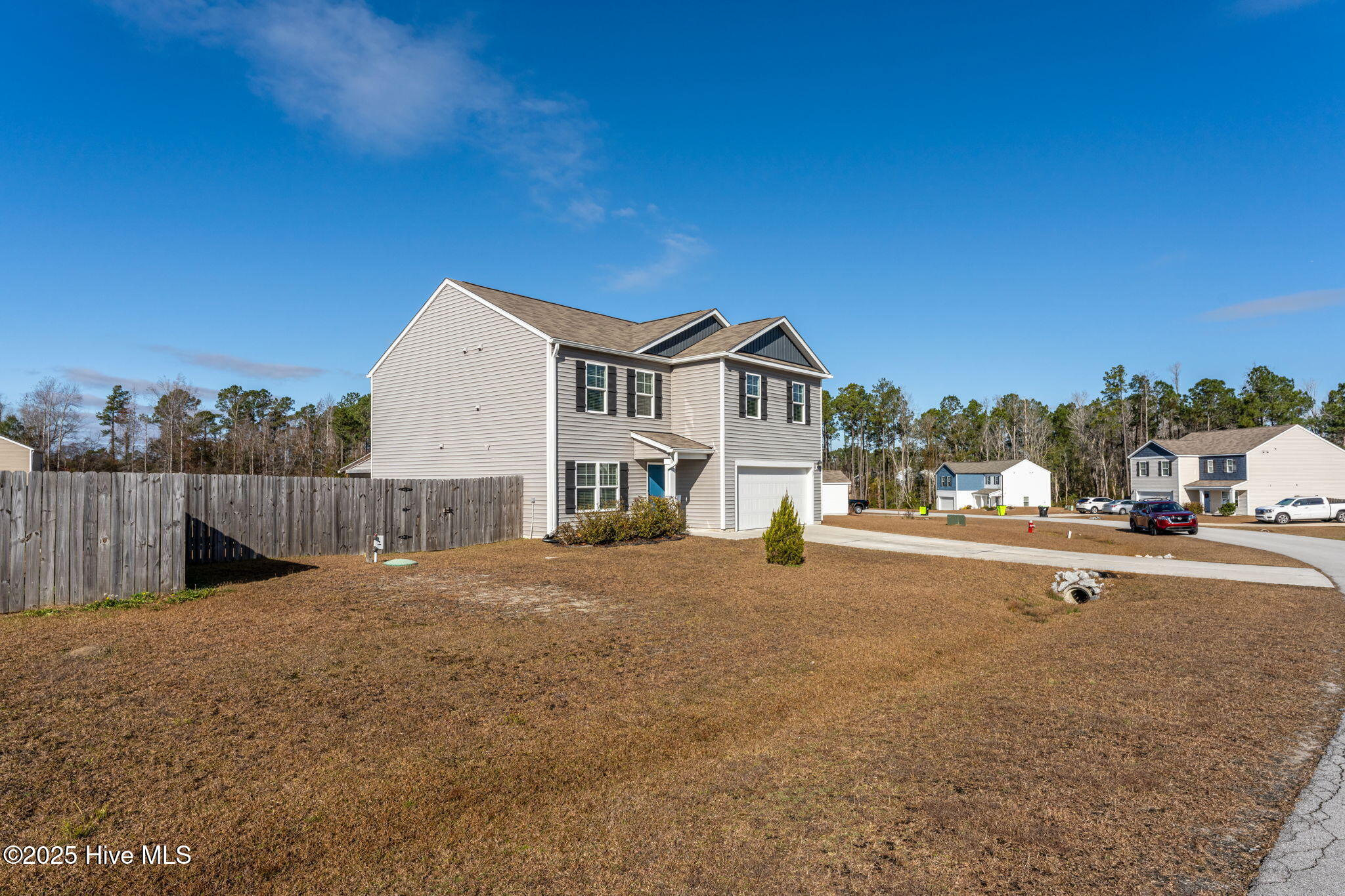 100523814 | Photo 30