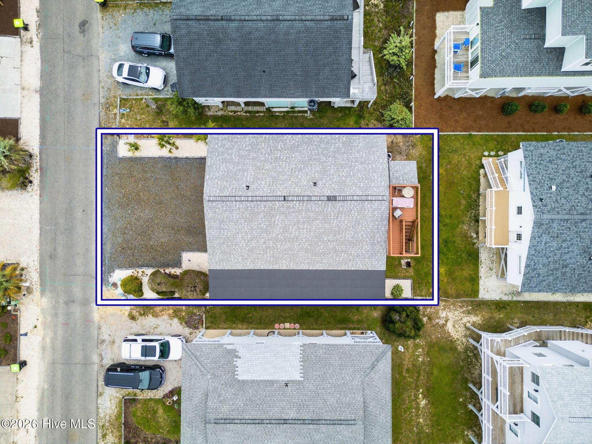 100565816 | Photo 65