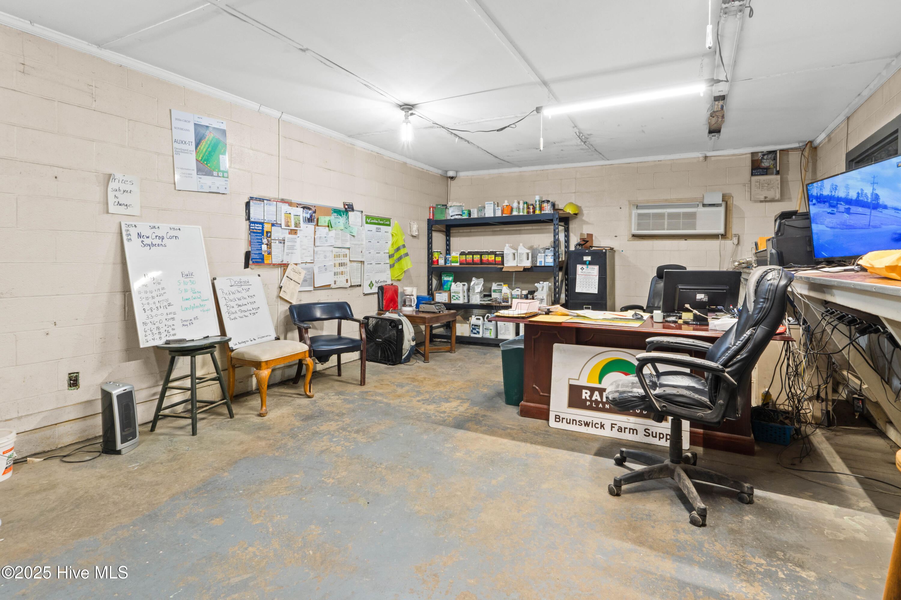 503 S Canal Street, Whiteville, NC, 28472