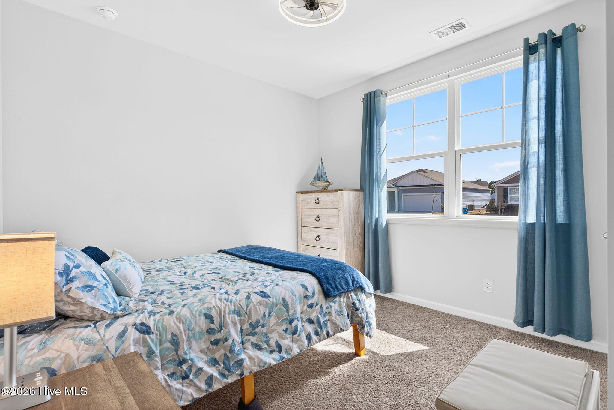 100556971 | Photo 28