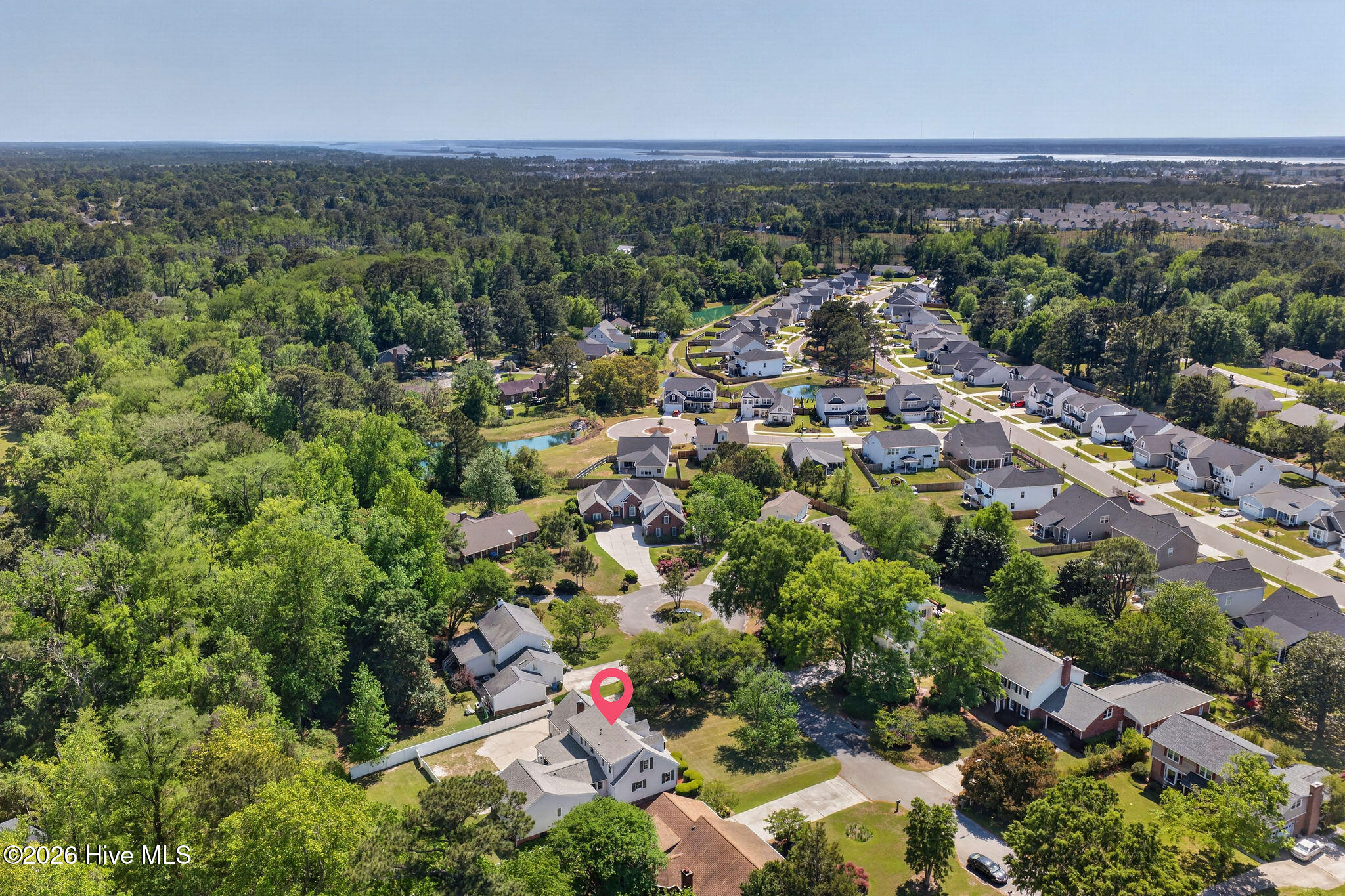 100567485 | Photo 55