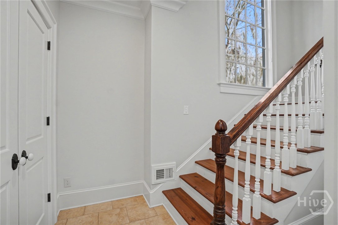 Separate Entrance to Carriage House