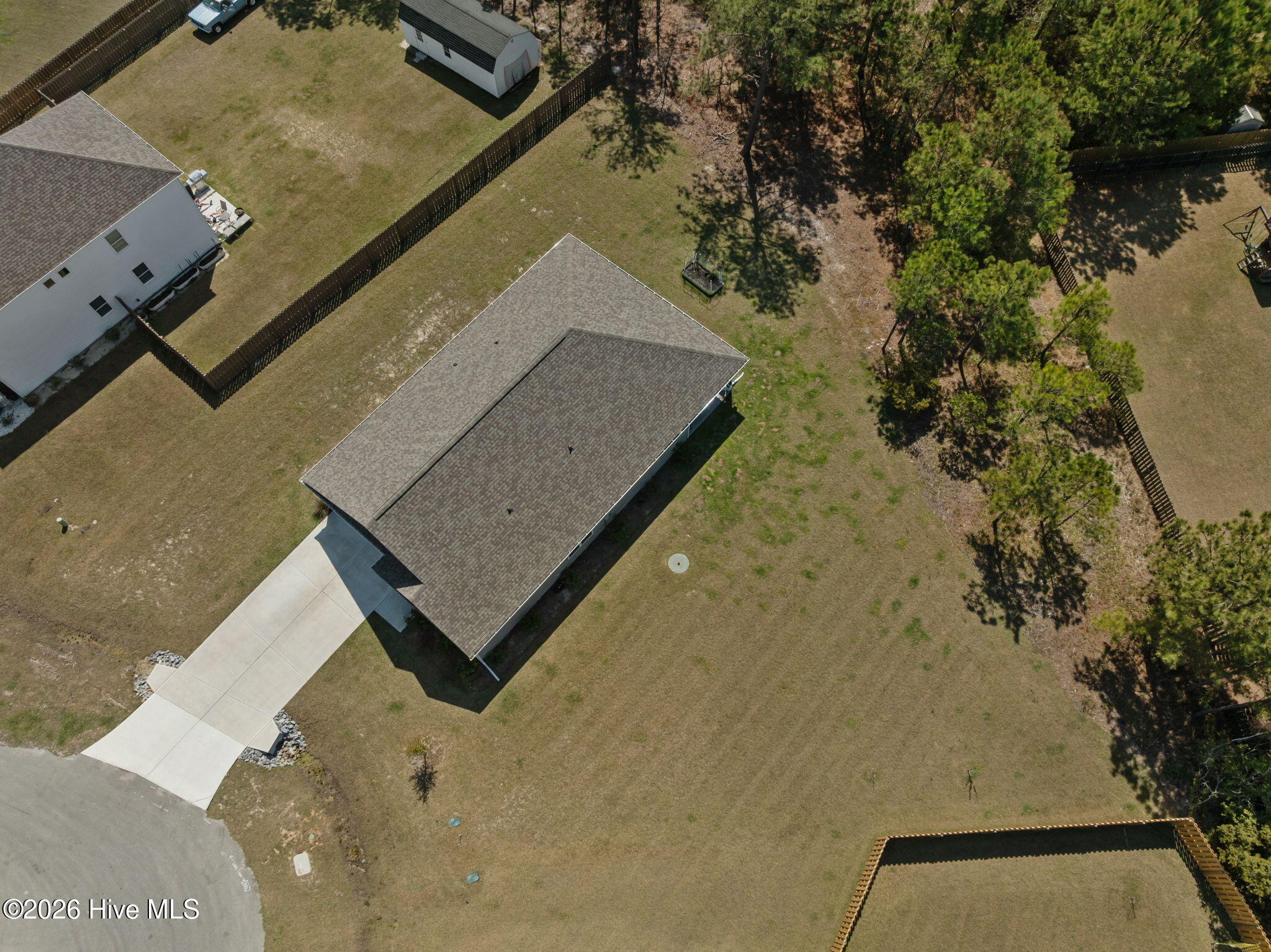 100564273 | Photo 54