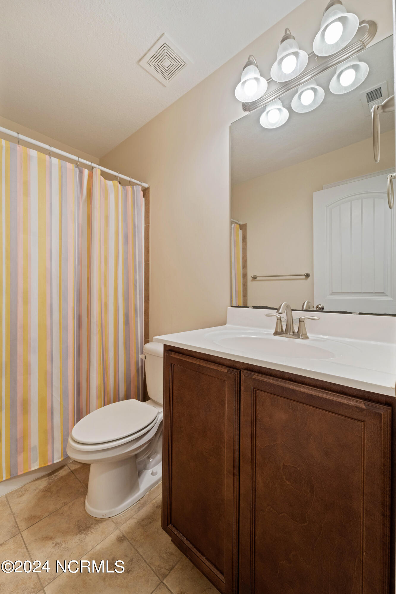 318 Old Snap Dragon Court, Jacksonville, NC, 28546