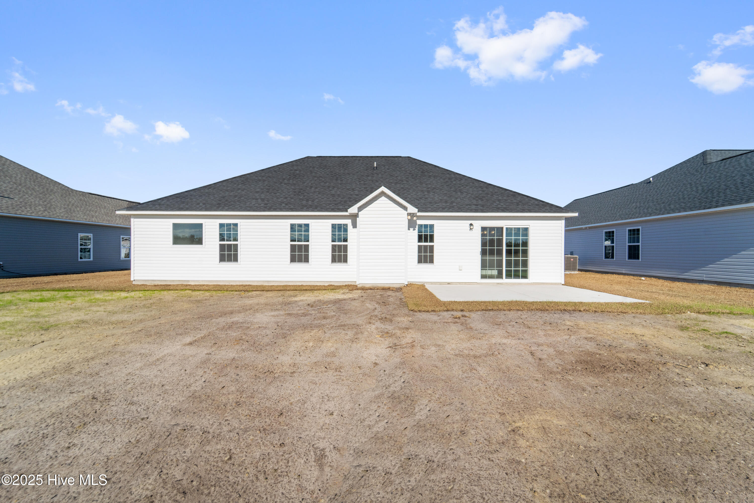 100514774 | Photo 26