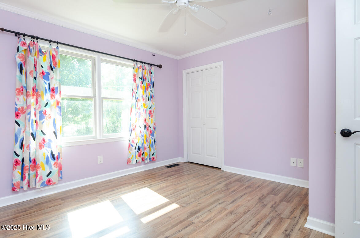 100511251 | Photo 25