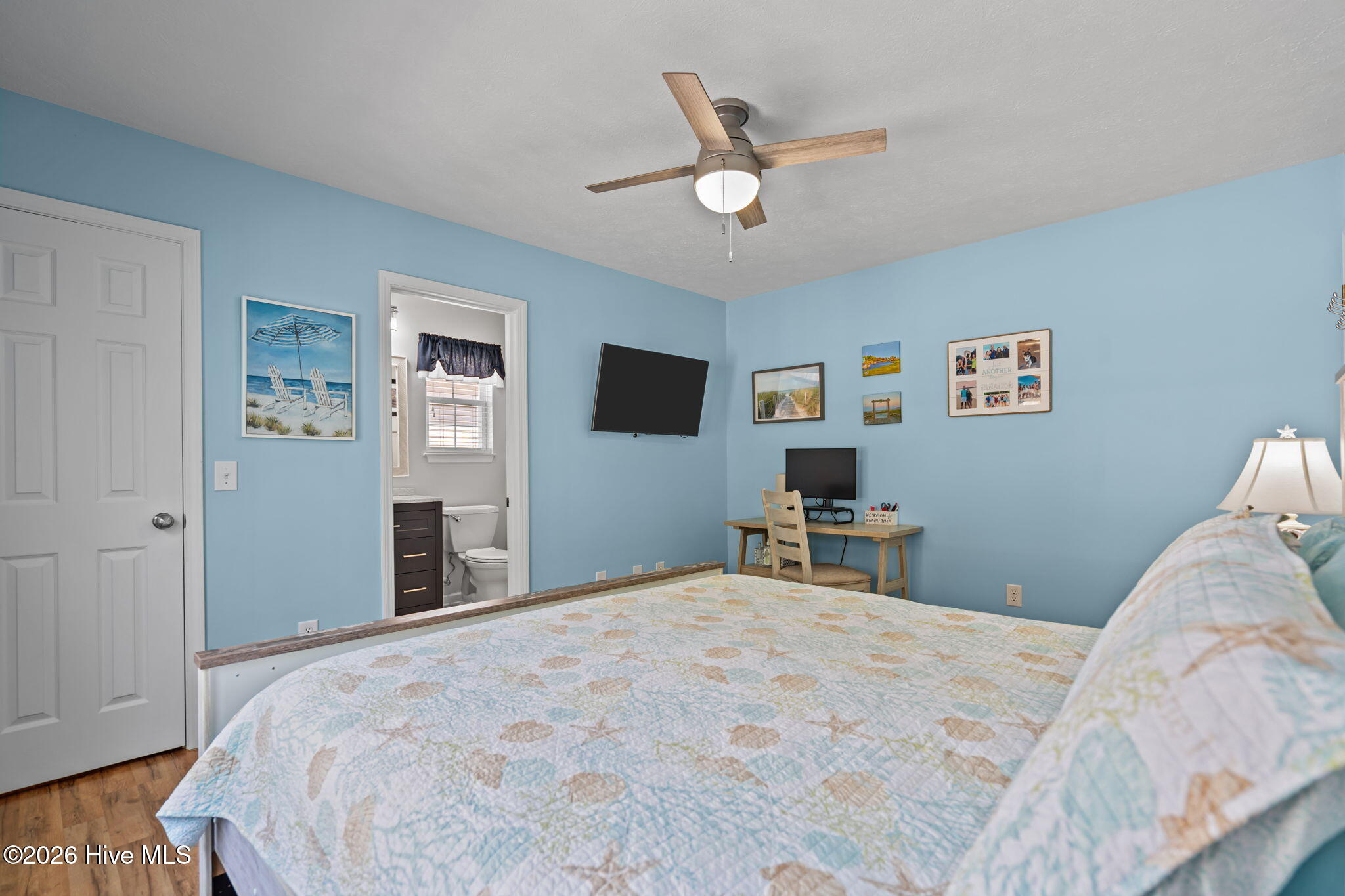 100564020 | Photo 19